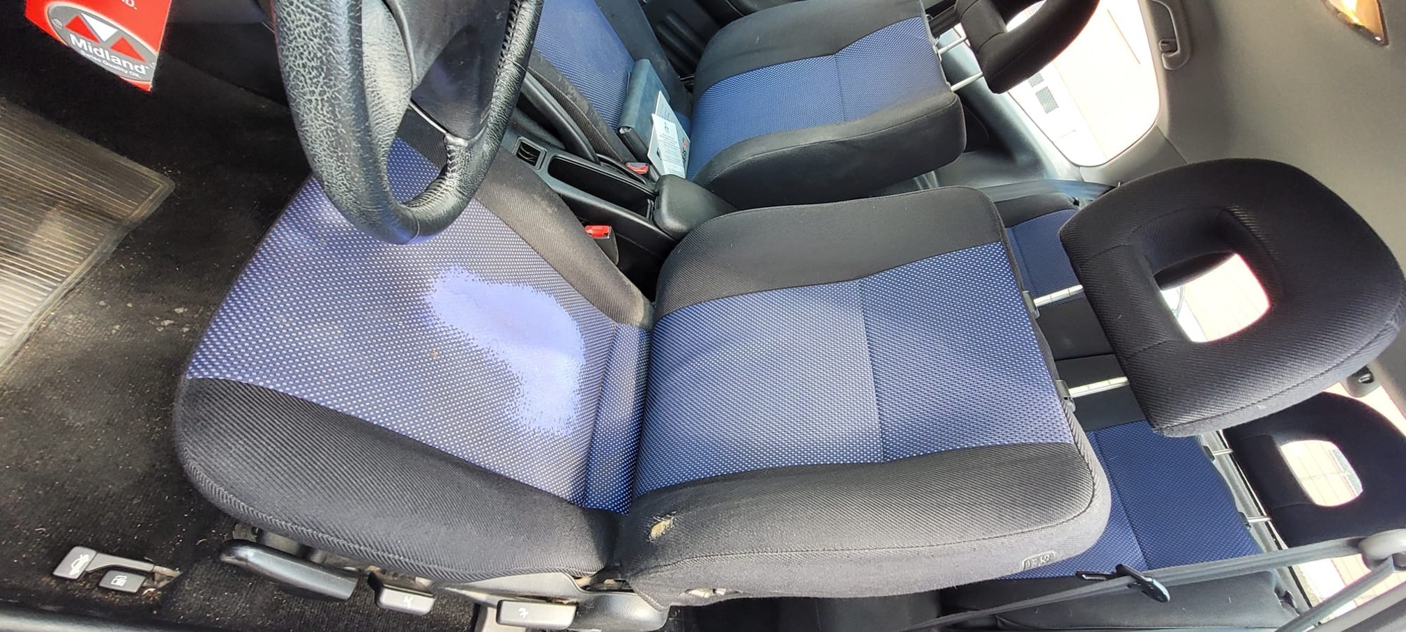 MITSUBISHI Colt 1.3 — zdjęcie 7