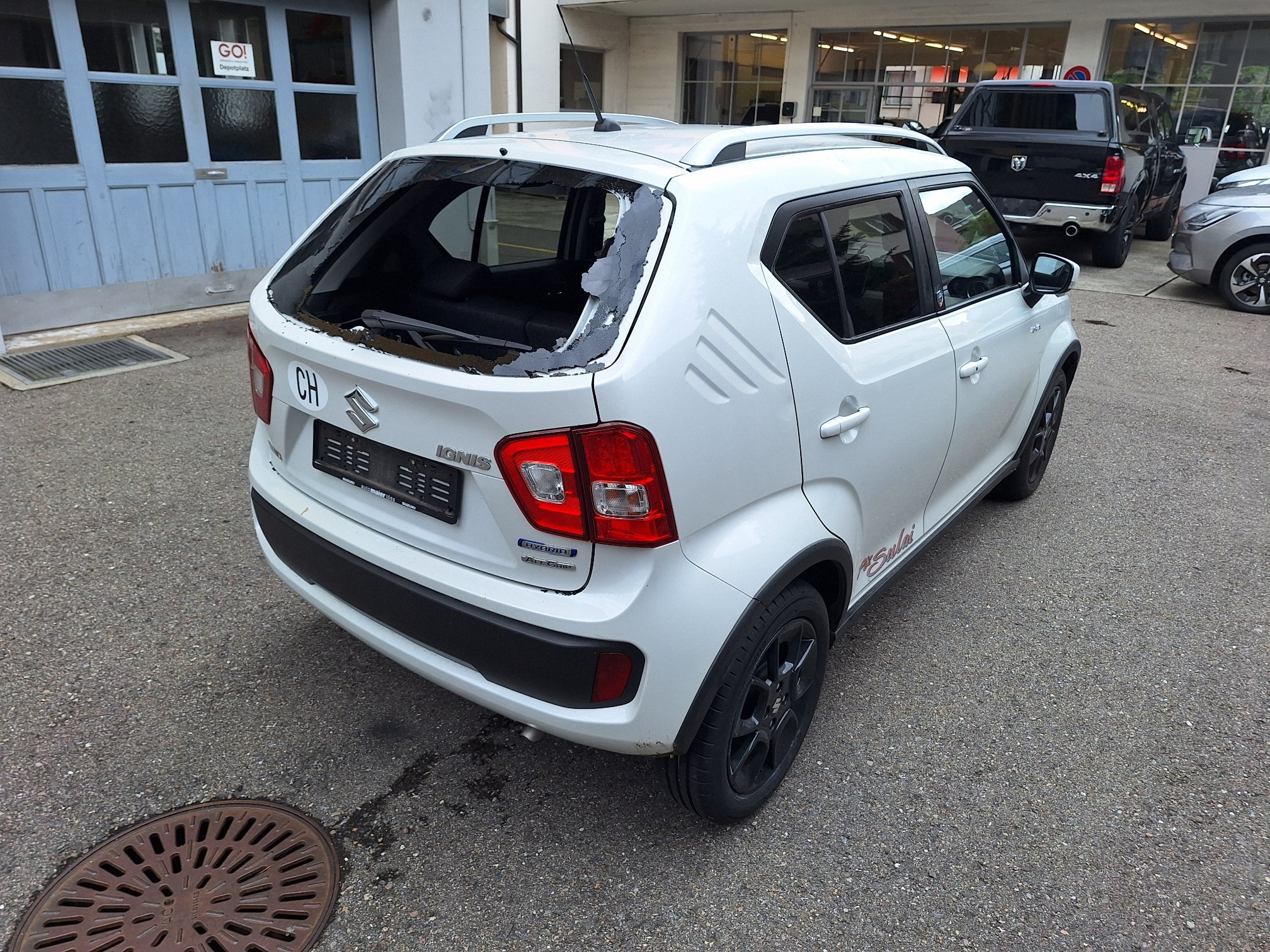 SUZUKI IGNIS 1.2 Hybrid — zdjęcie 3