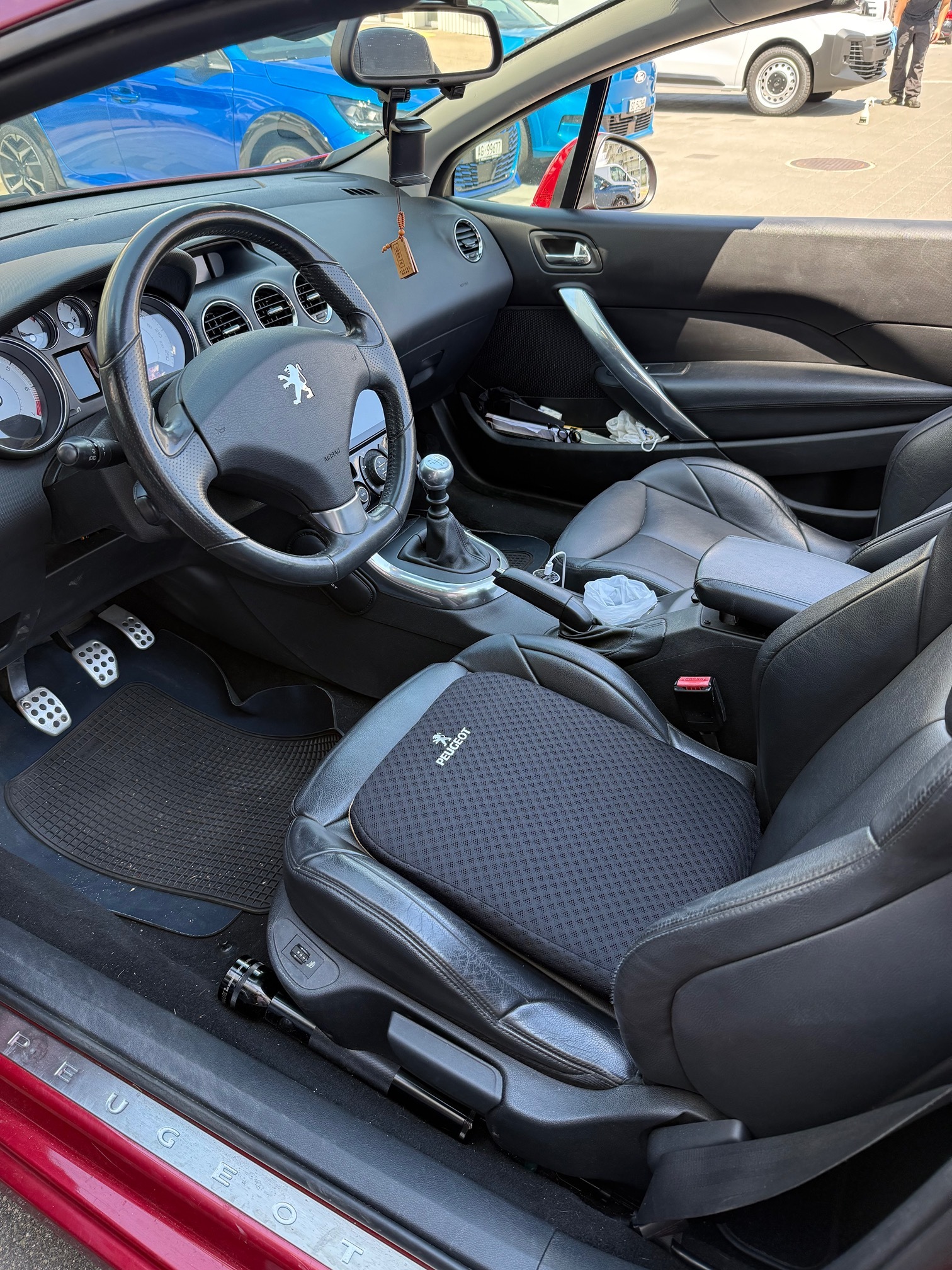 PEUGEOT 308 — zdjęcie 2