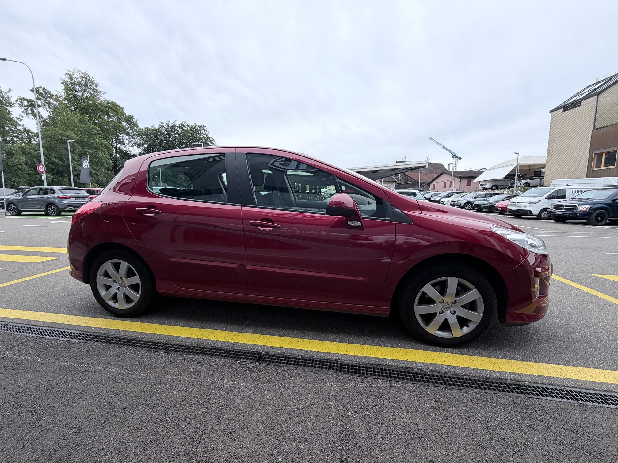 PEUGEOT 308 1.6i Turbo — zdjęcie 4