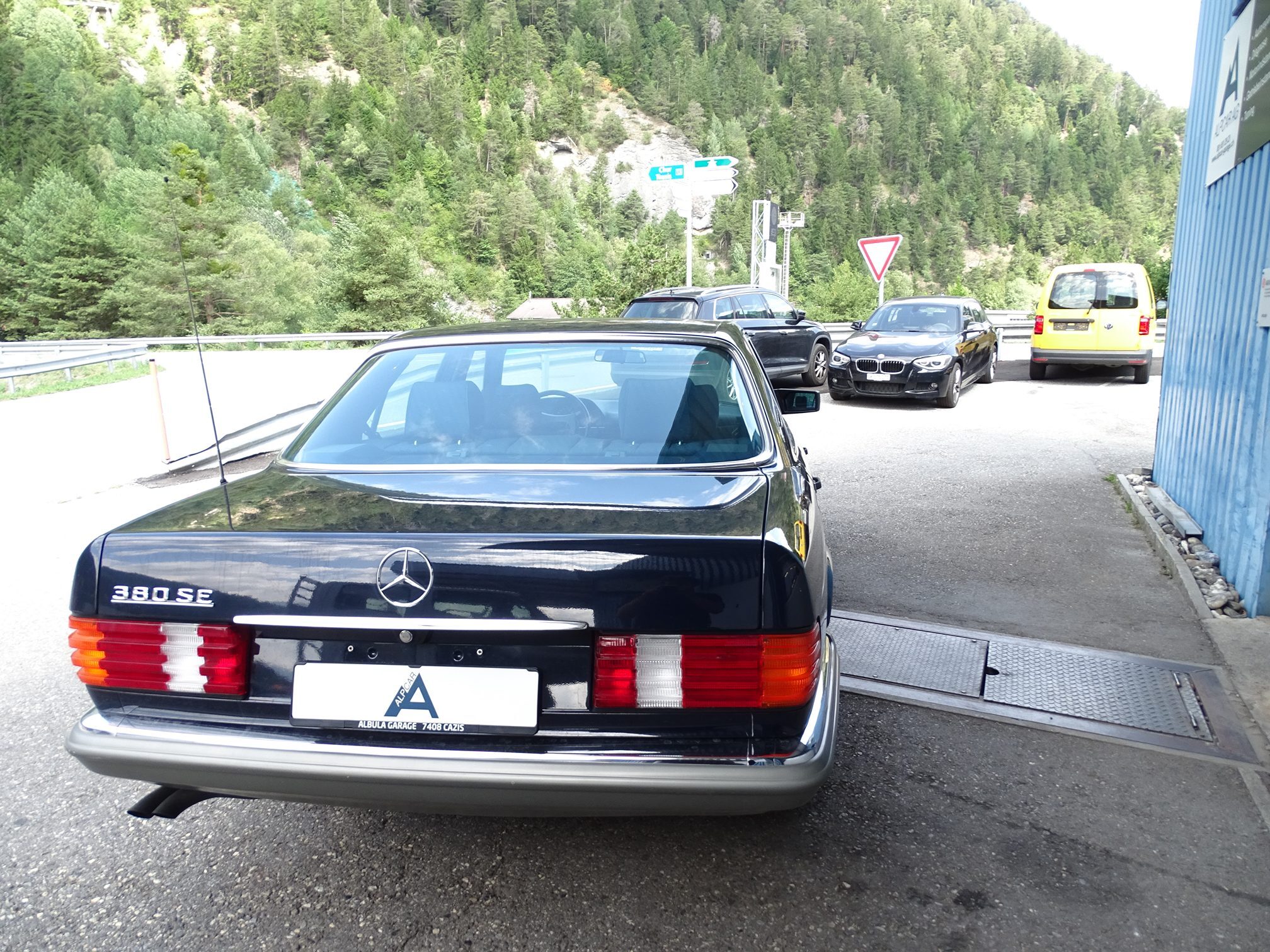 MERCEDES-BENZ 380SE — zdjęcie 5