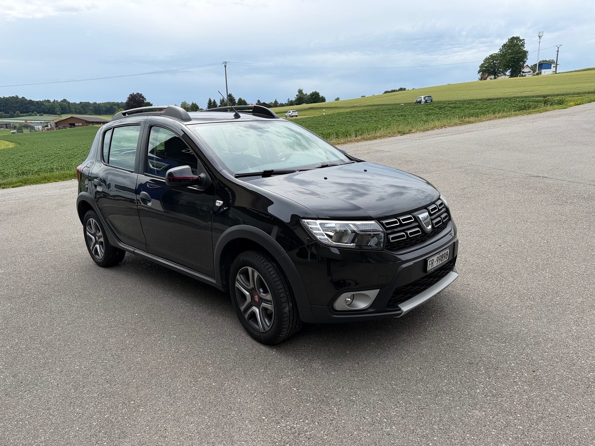 DACIA Sandero 90 — zdjęcie 1