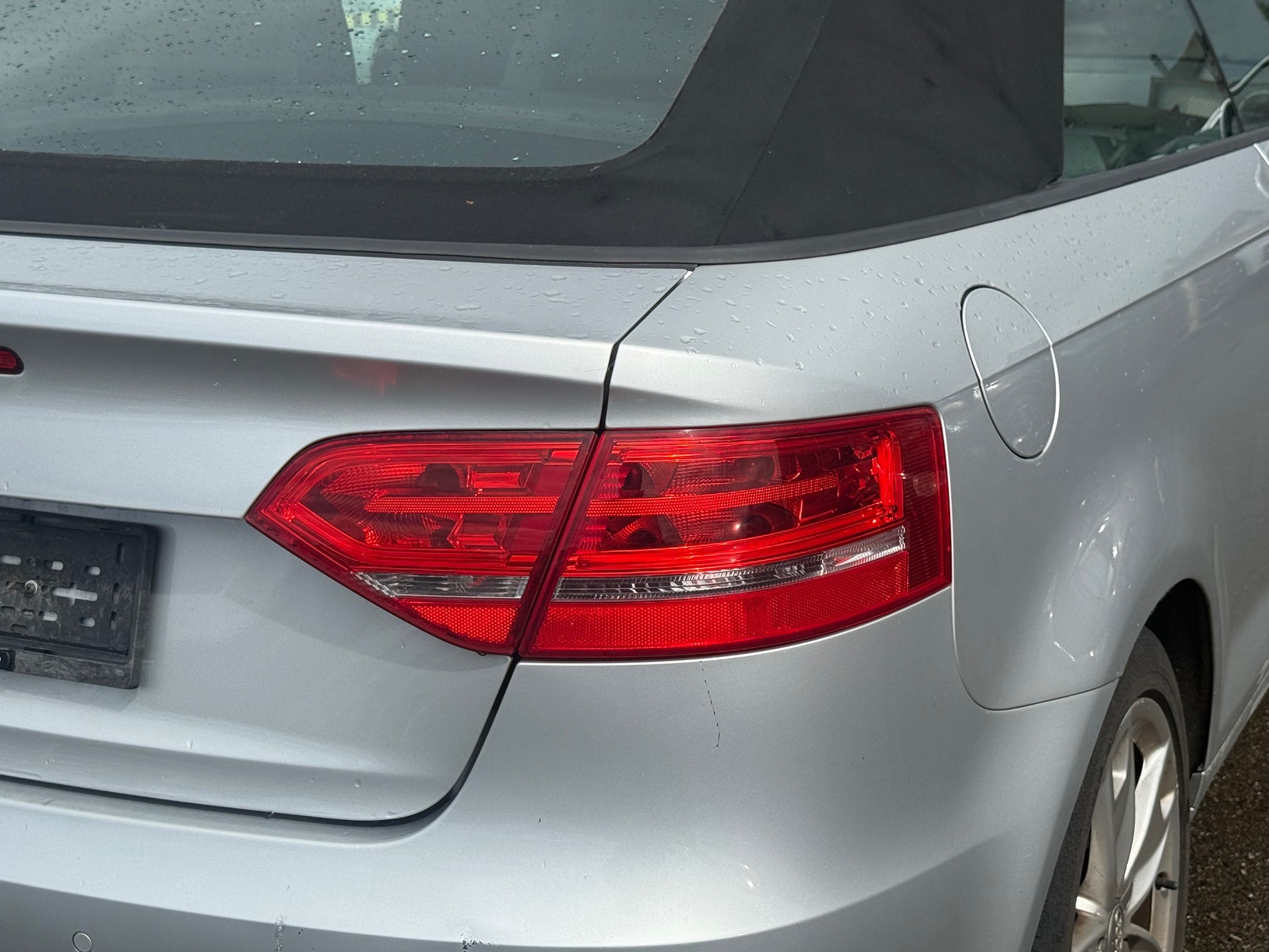AUDI A3 Cabrio 1.8TFSI — zdjęcie 14