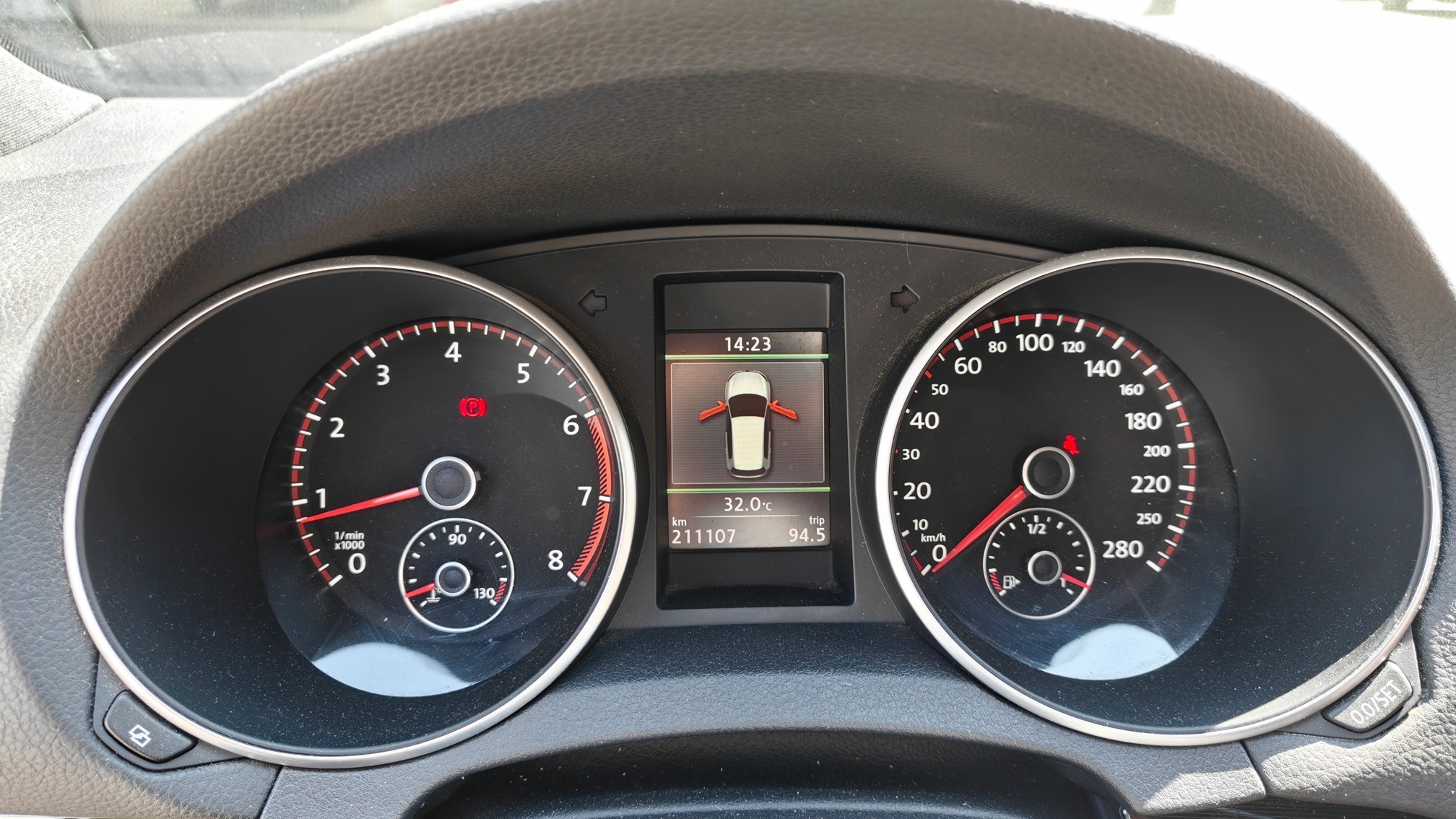 VW Golf VI 2.0 GTI — zdjęcie 15