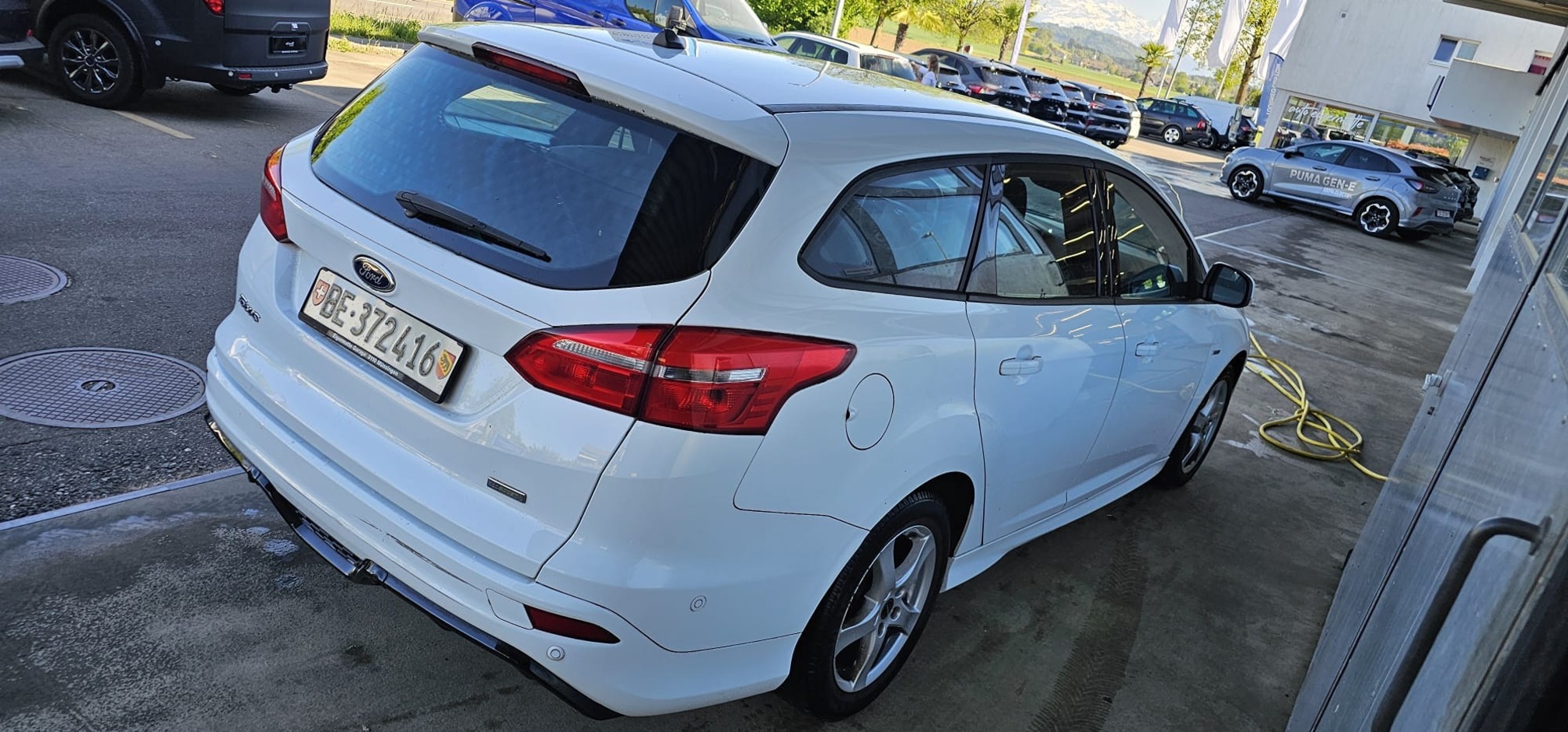 FORD Focus 1.0 SCTi — zdjęcie 6