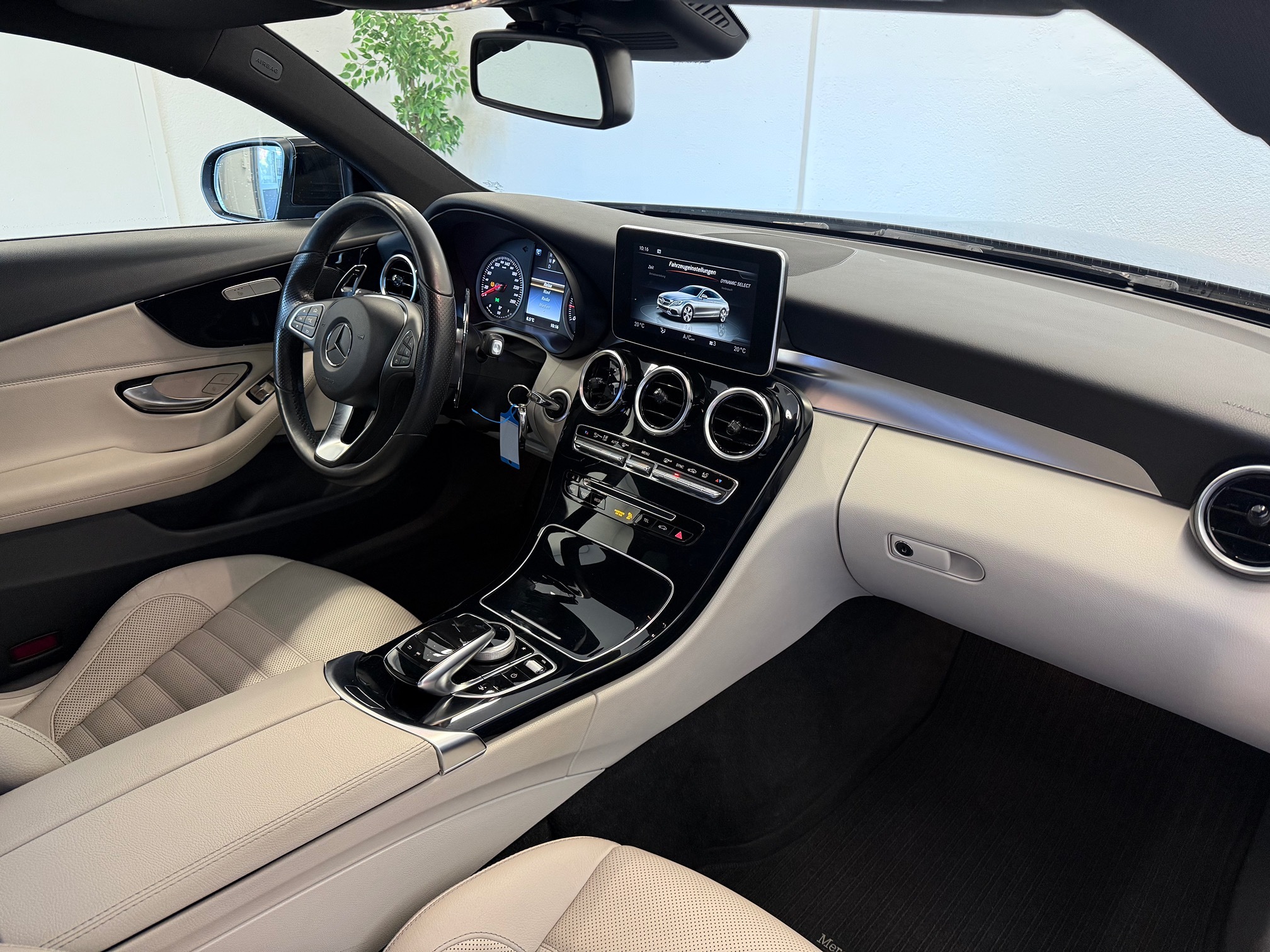 MERCEDES-BENZ C 250d 4mEC — zdjęcie 13
