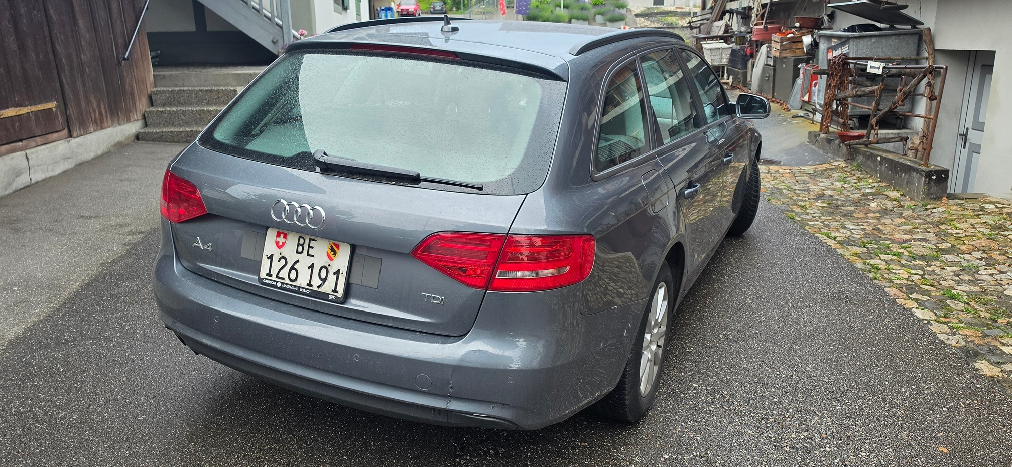 AUDI A4 Avant 2.0TDI — zdjęcie 6