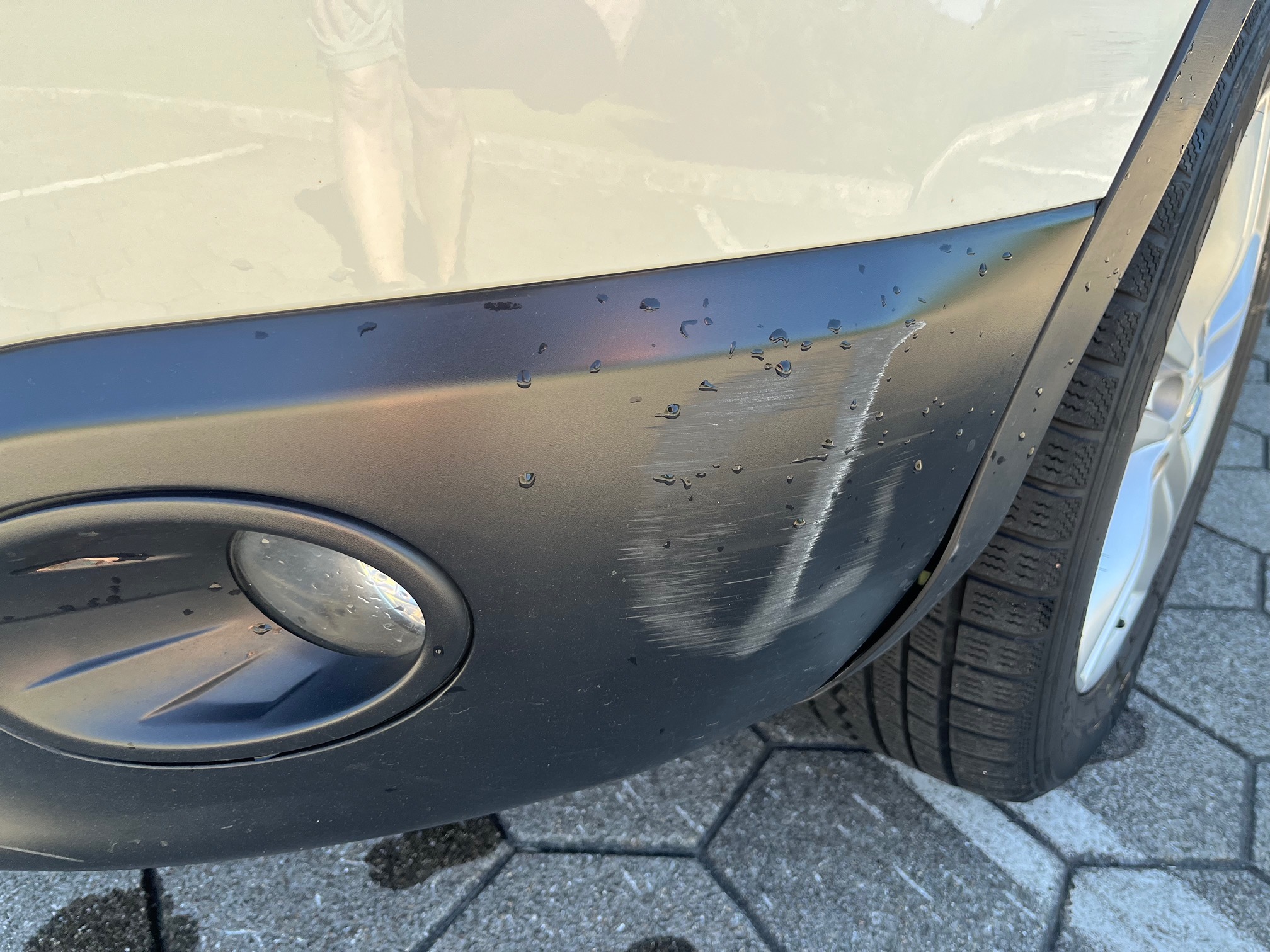 NISSAN Qashqai 2.0 4x4 — zdjęcie 14