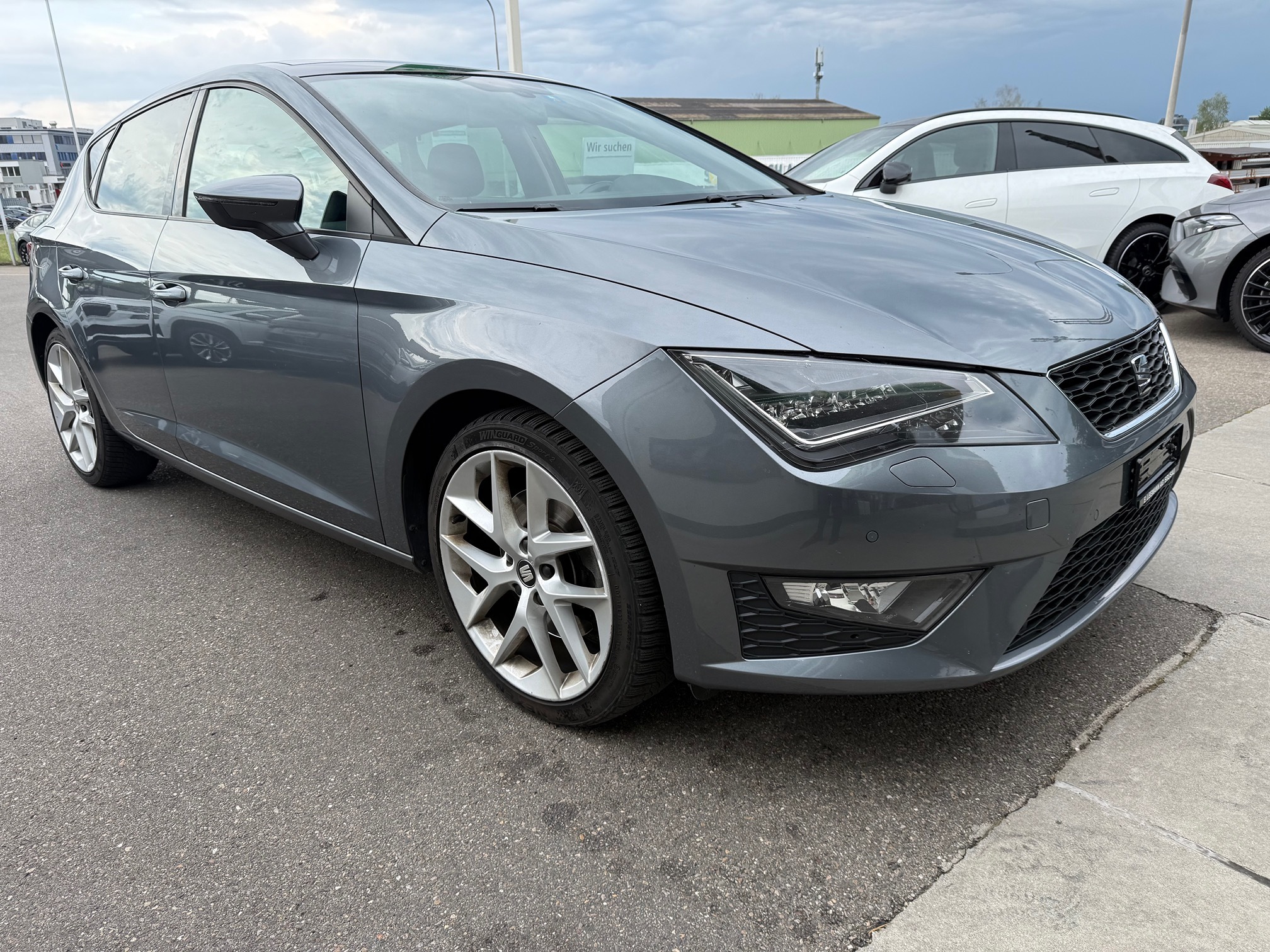 SEAT Leon 1.8 TSI DSG Automat (MFK 07.2025) — zdjęcie 13