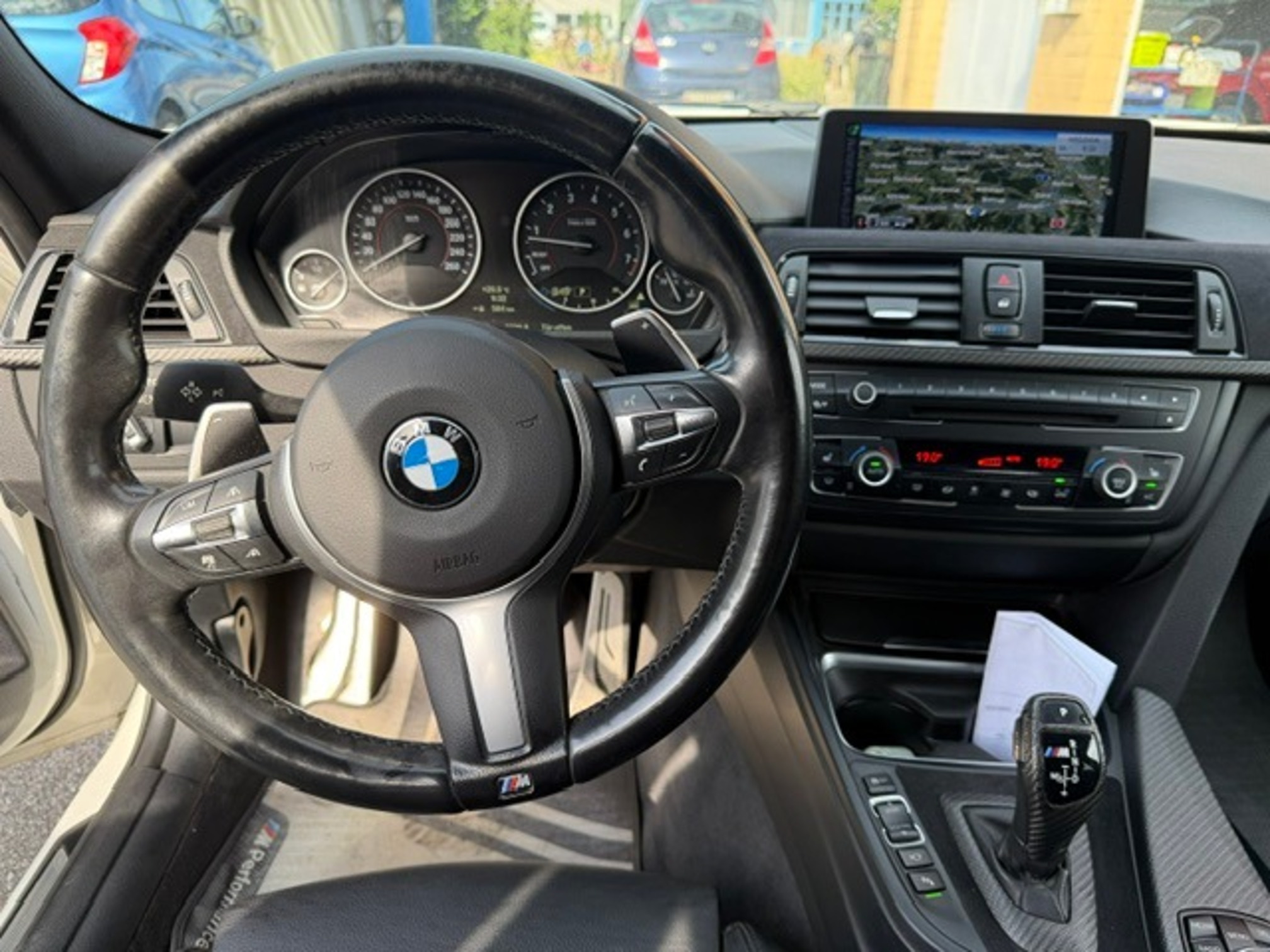 BMW 335i xDrive — zdjęcie 2