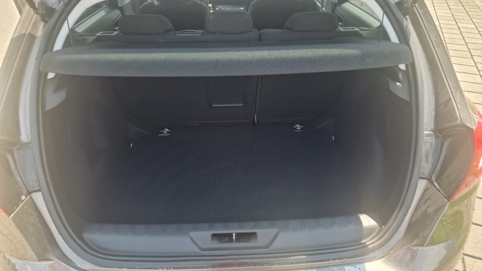 PEUGEOT 308 1.6HDi SST — zdjęcie 11