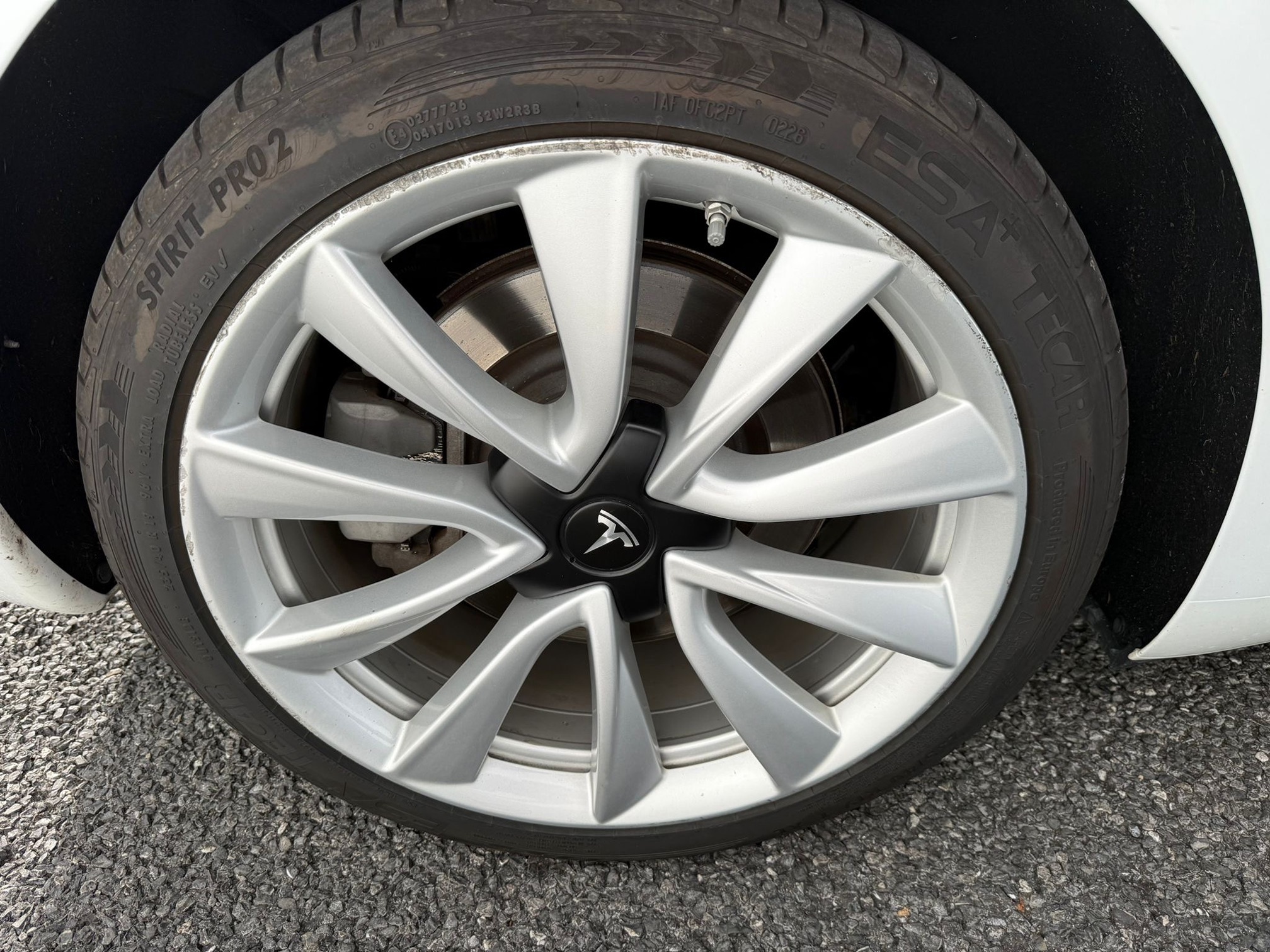 TESLA Model 3 SR P — zdjęcie 12