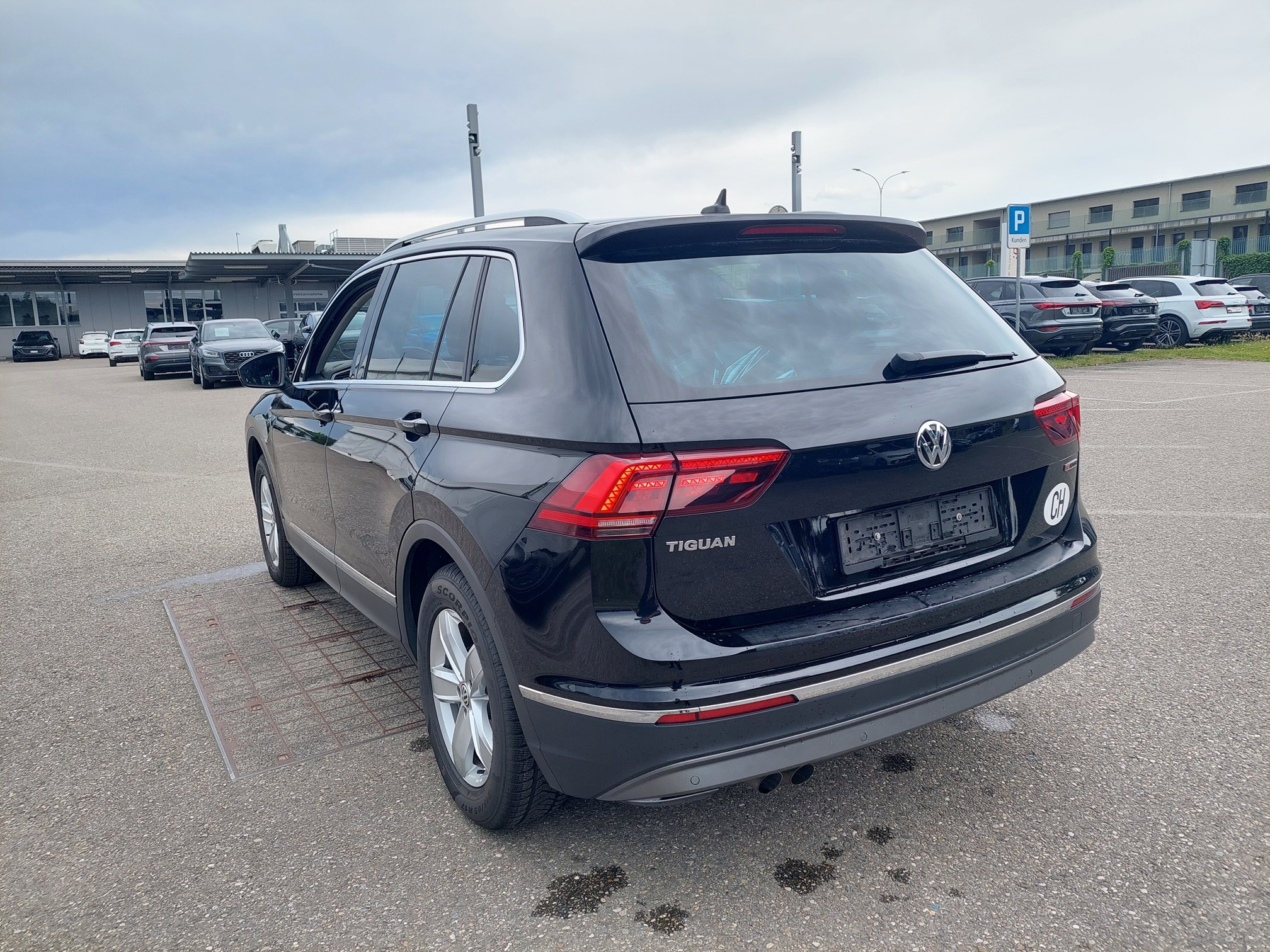 VW Tiguan 2.0 TDI 4M — zdjęcie 4
