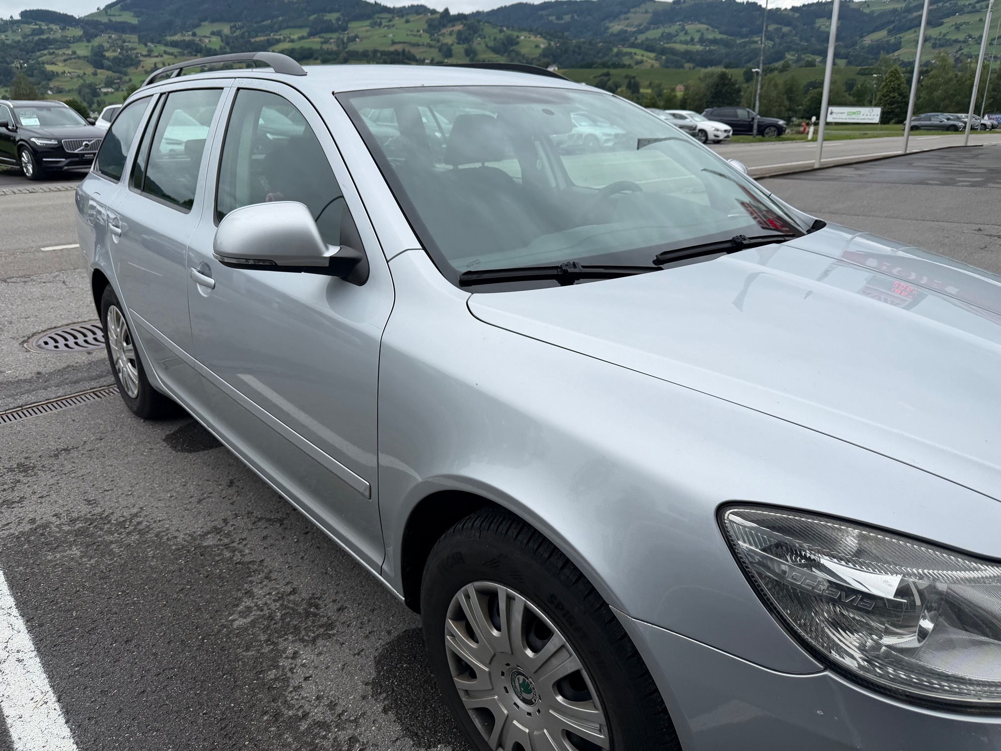 SKODA Octavia C 2.0TDI — zdjęcie 3