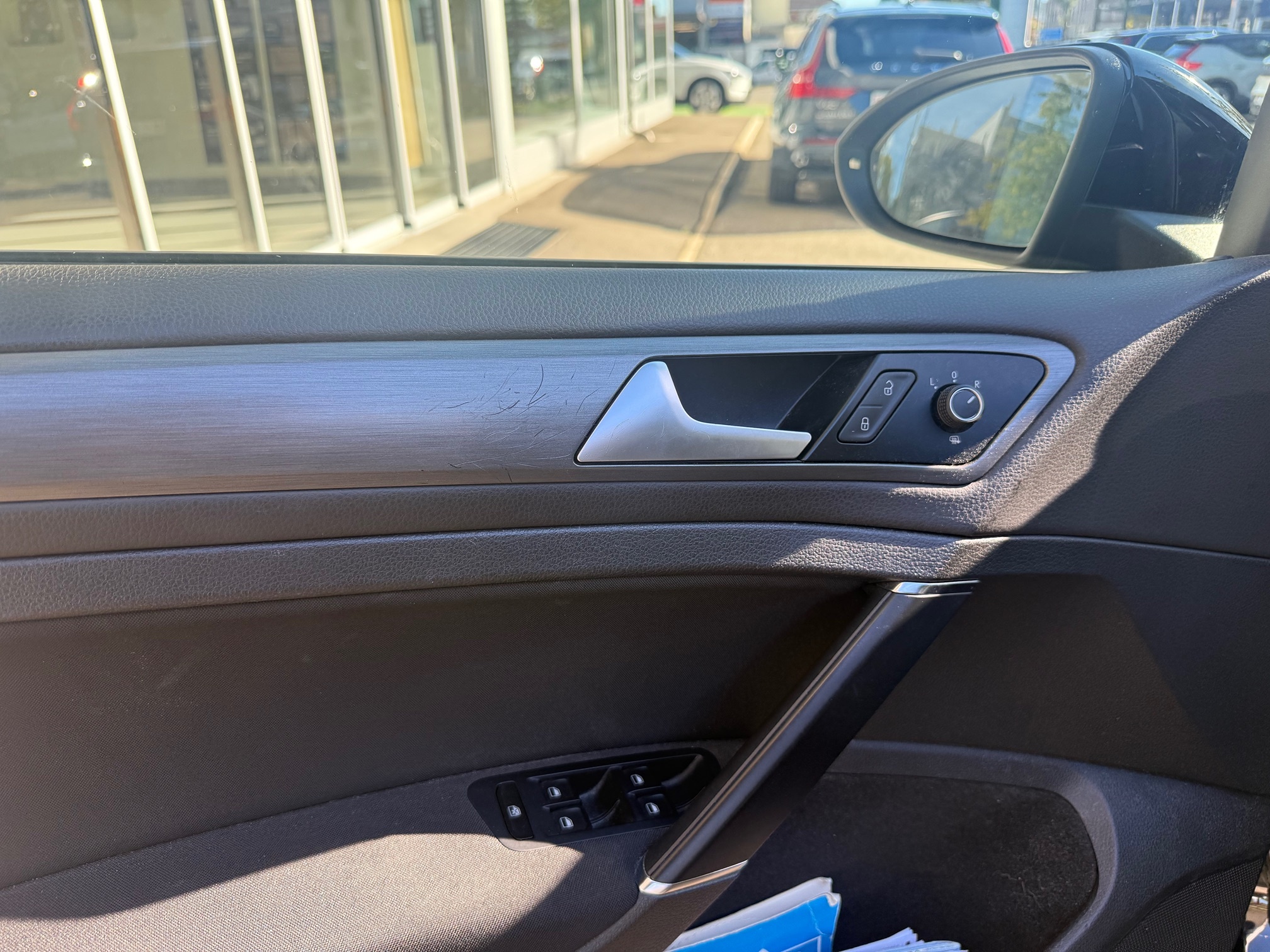 VW GOLF Var. 1.4TSI — zdjęcie 8