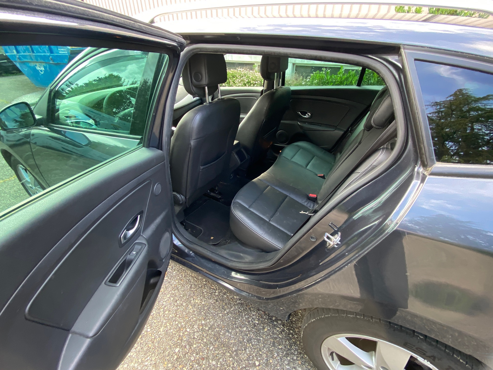 RENAULT Megane 2.0 — zdjęcie 12