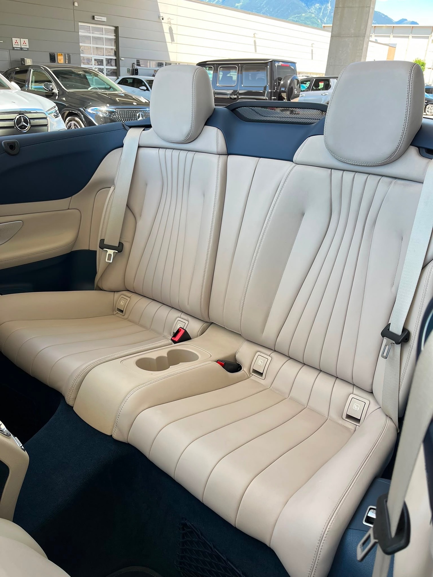 MERCEDES-BENZ E 450 4Matic — zdjęcie 8