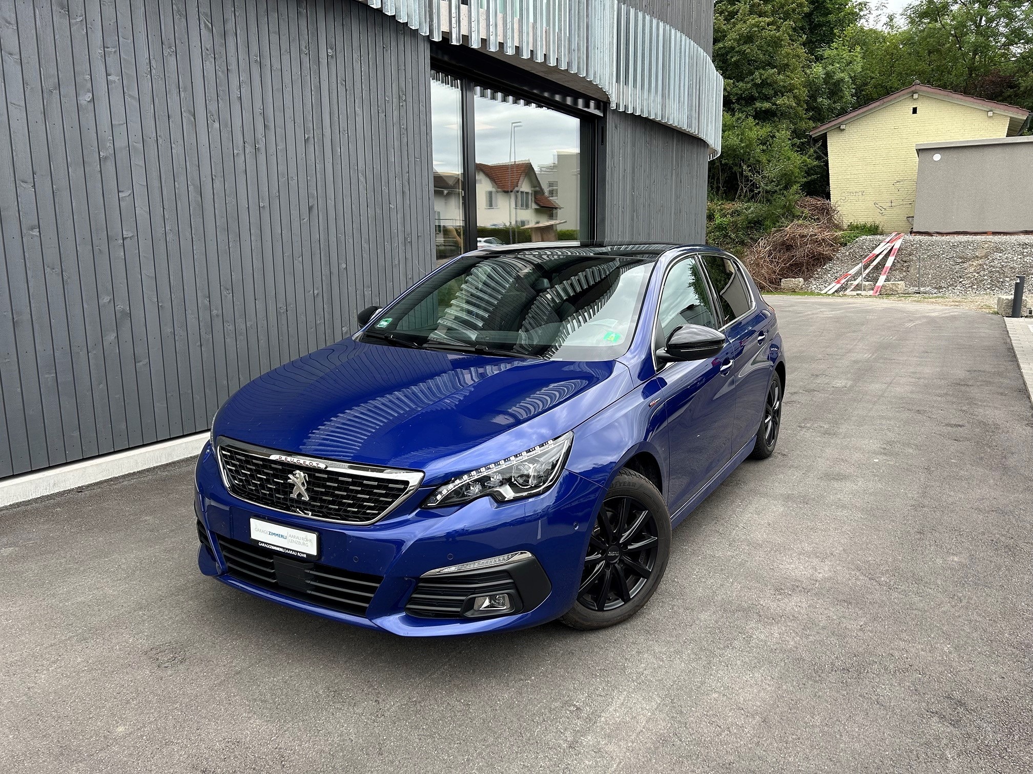 PEUGEOT 308 1.2i STT GT Line — zdjęcie 1