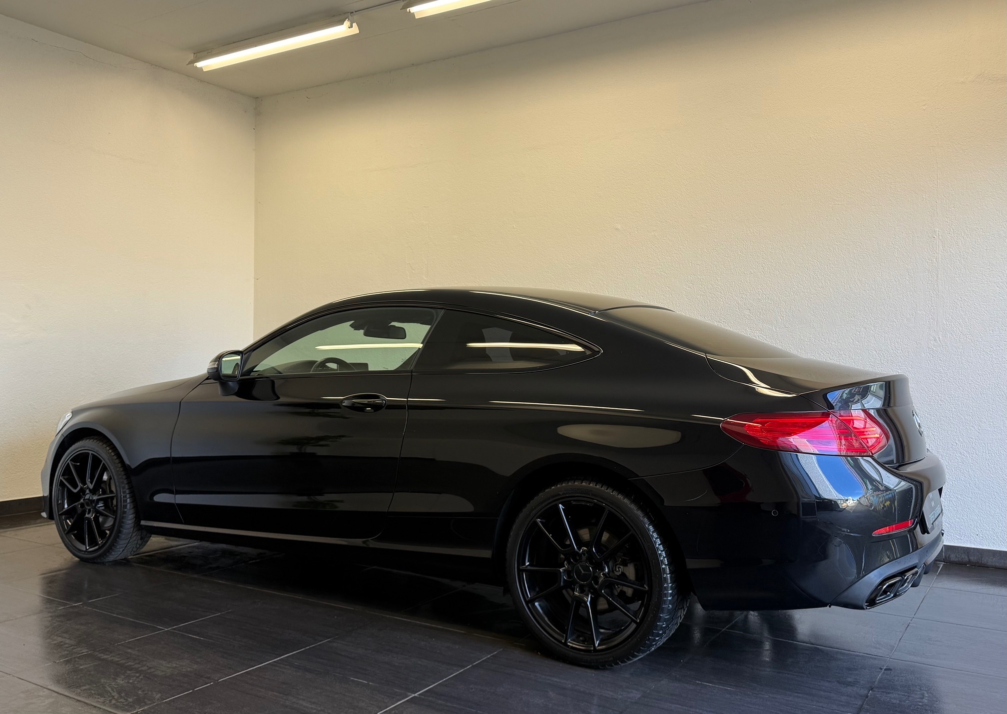 MERCEDES-BENZ C 250d 4mEC — zdjęcie 7
