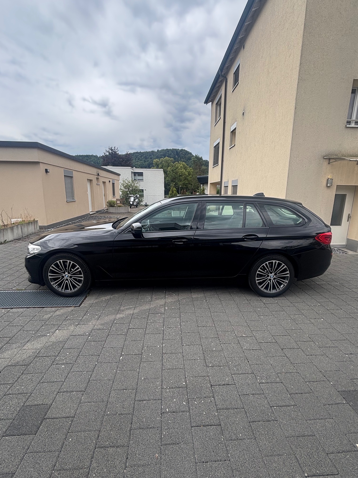 BMW 525d — zdjęcie 3