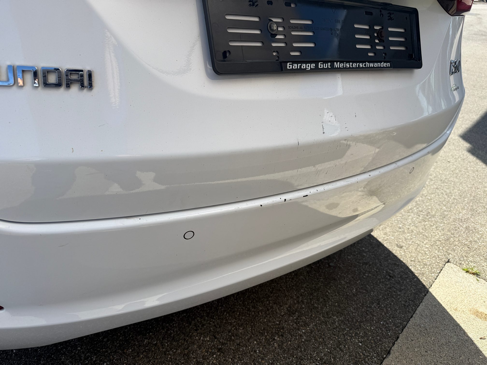 HYUNDAI i30 1.6 CRDI ISG — zdjęcie 15