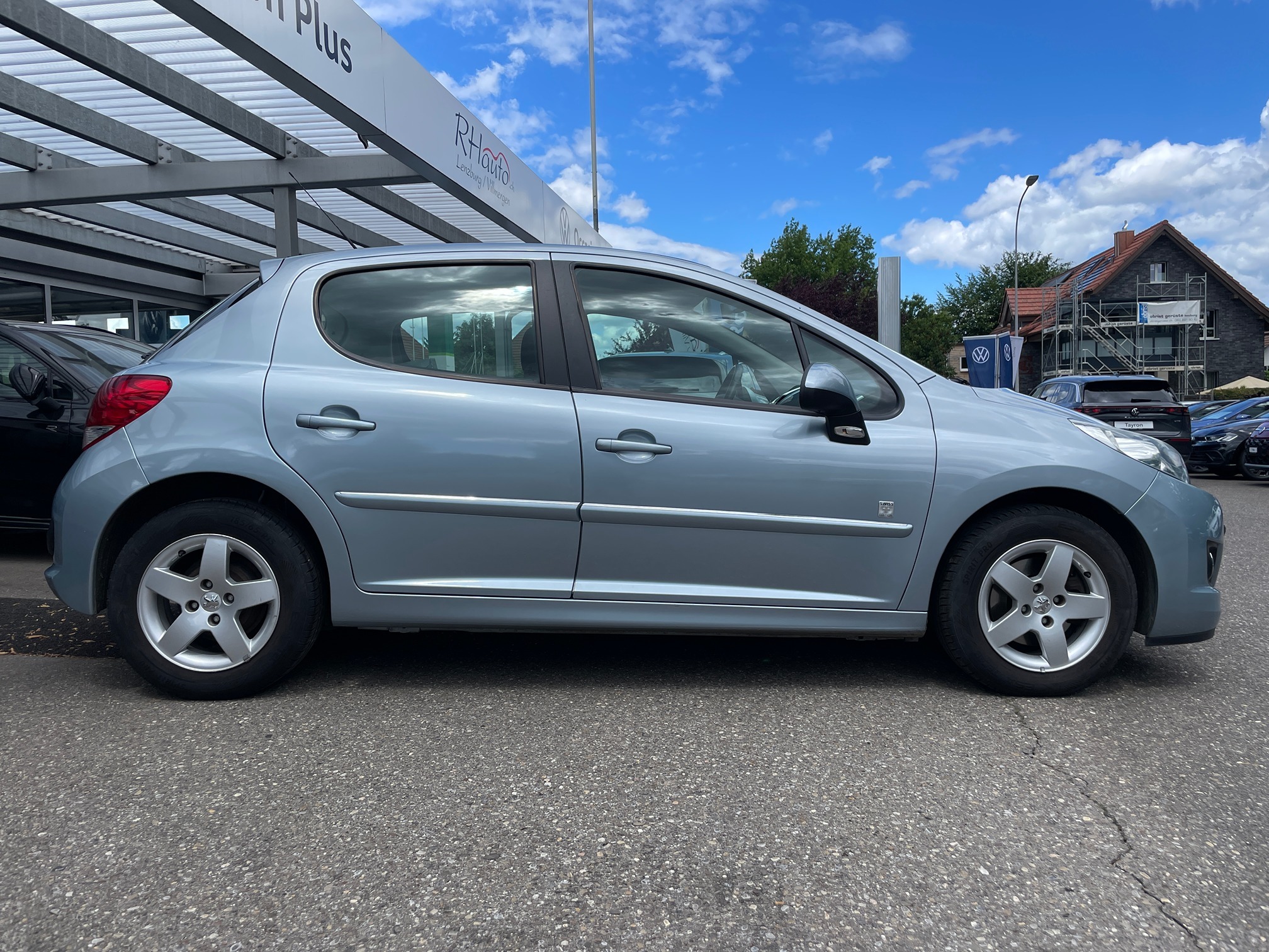 PEUGEOT 207 1.4i 16V — zdjęcie 4