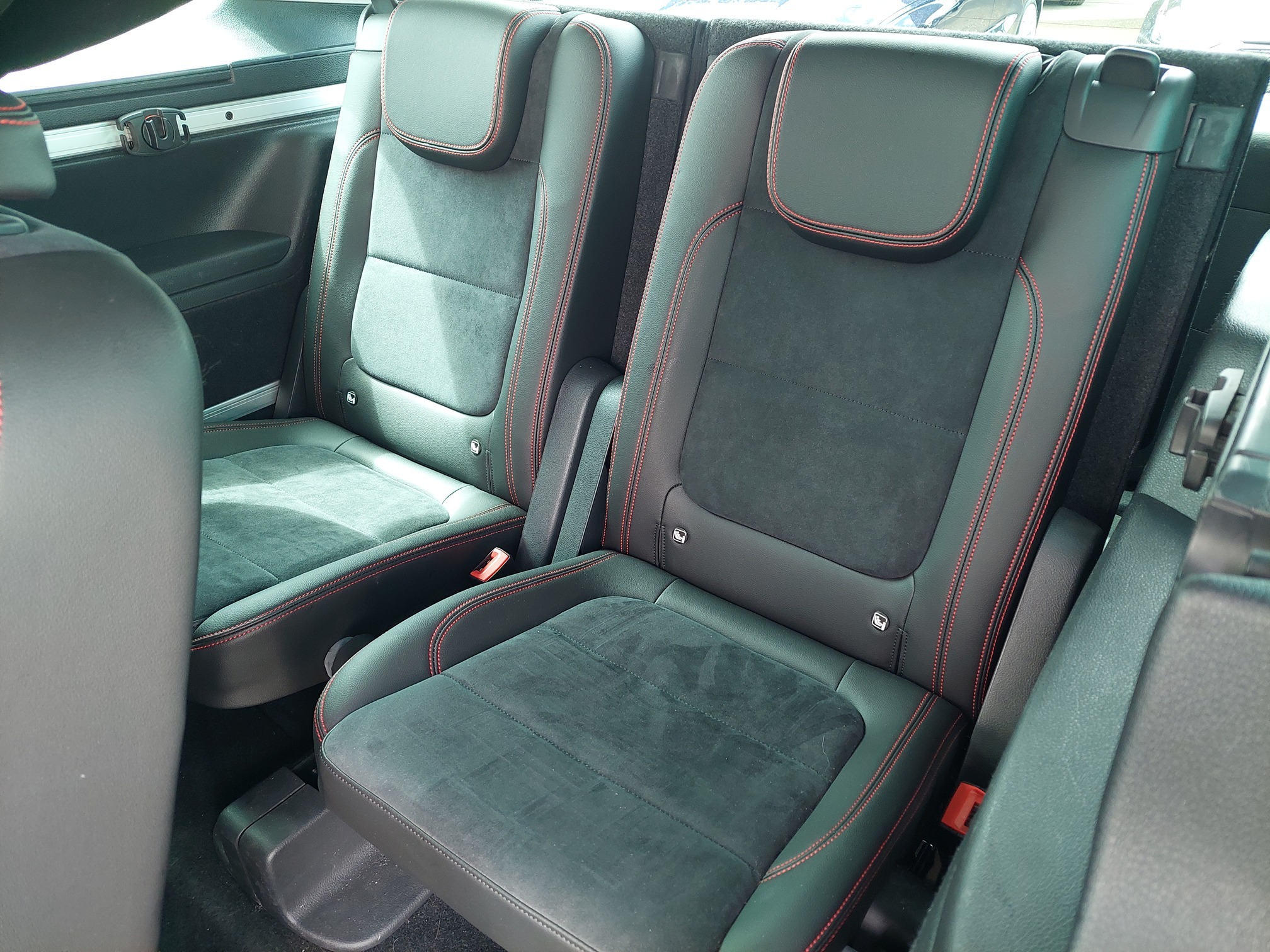 SEAT Alhambra 2.0TDI DSG FR-Line 7- Plätzer  — zdjęcie 9