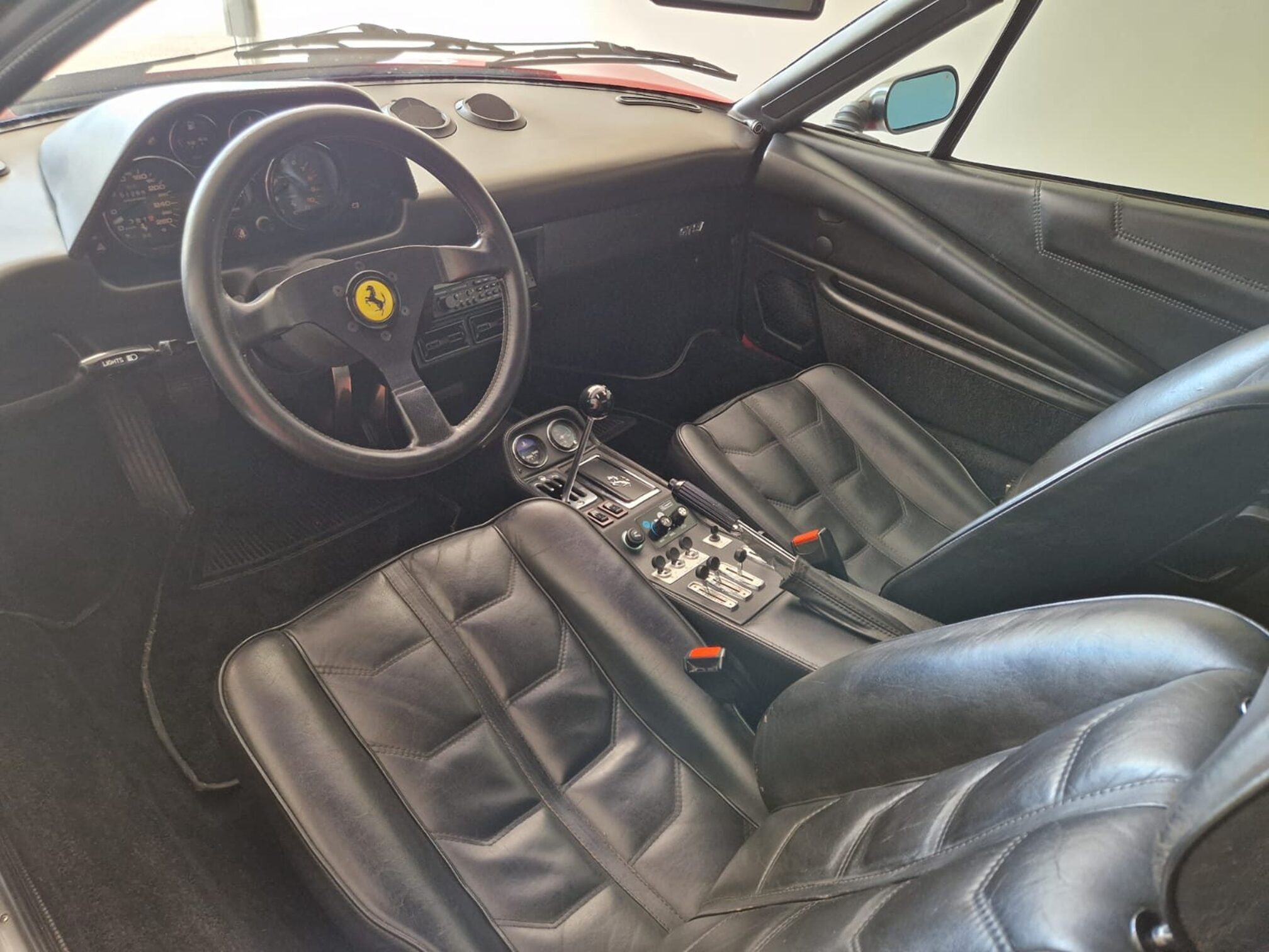 FERRARI F106 AS/Q 308 GTS Qv — zdjęcie 12