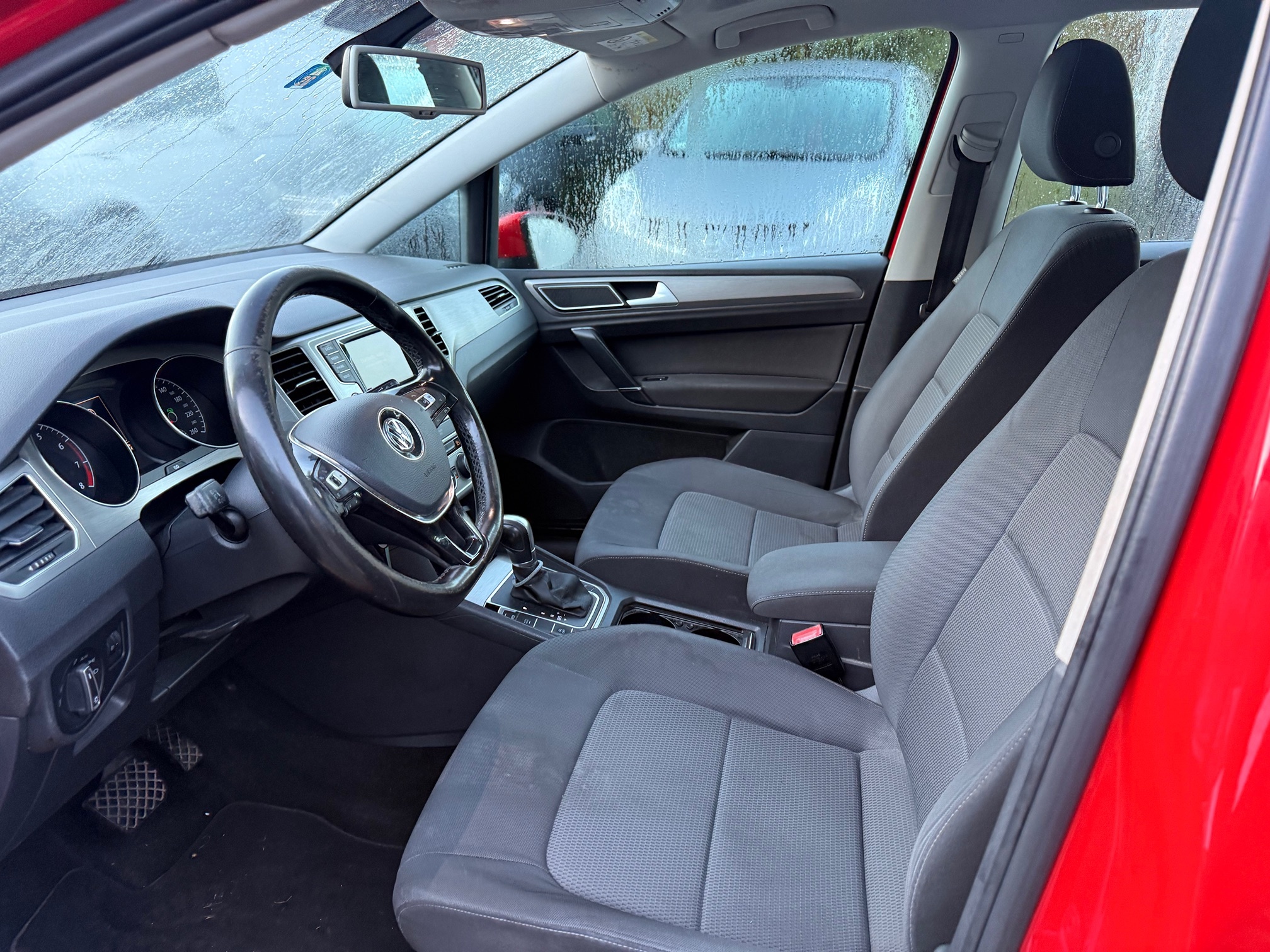 VW Golf Sportsv. 1.2 — zdjęcie 14