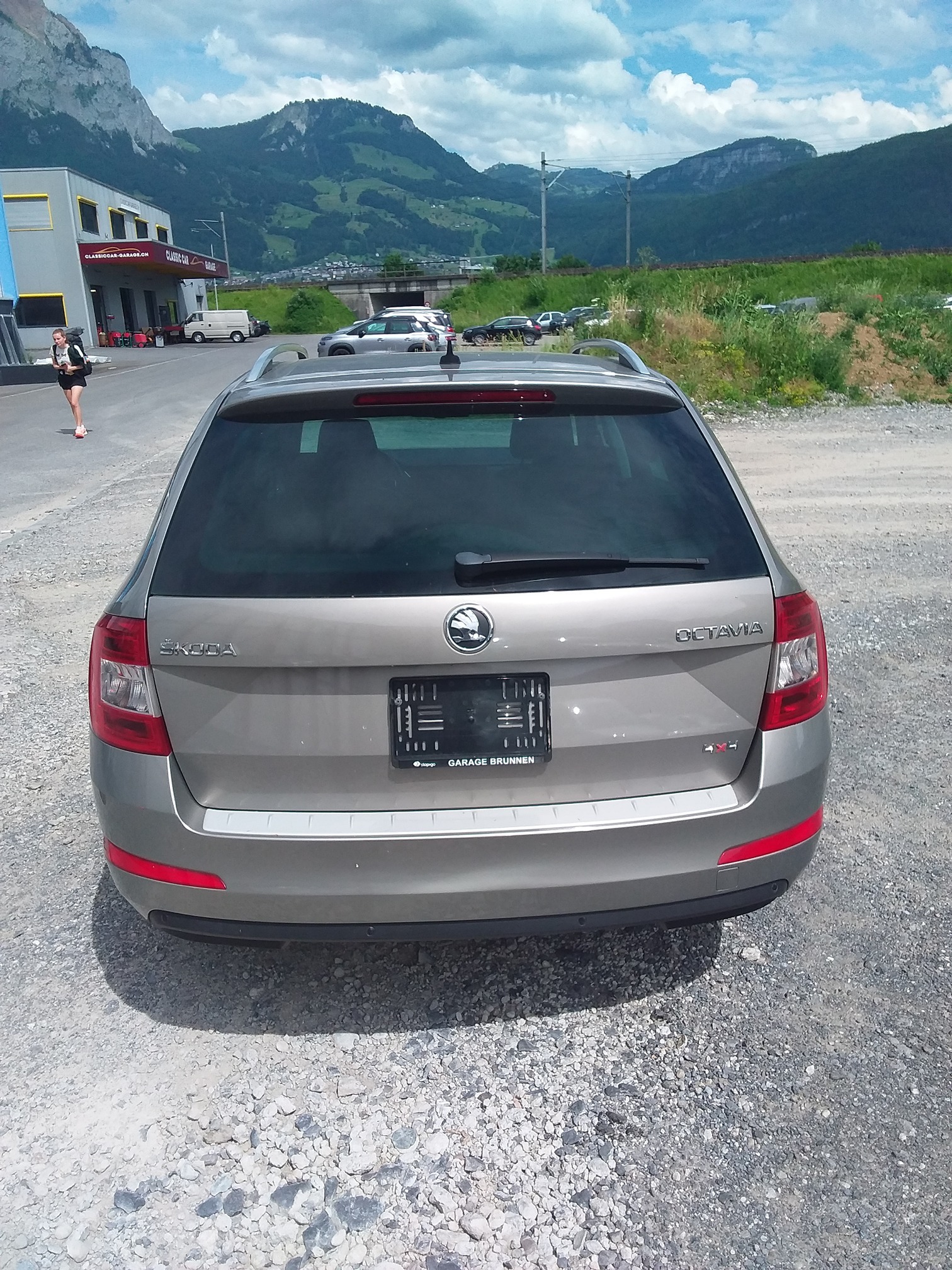 SKODA Octavia 1.8 C 4x4 — zdjęcie 3