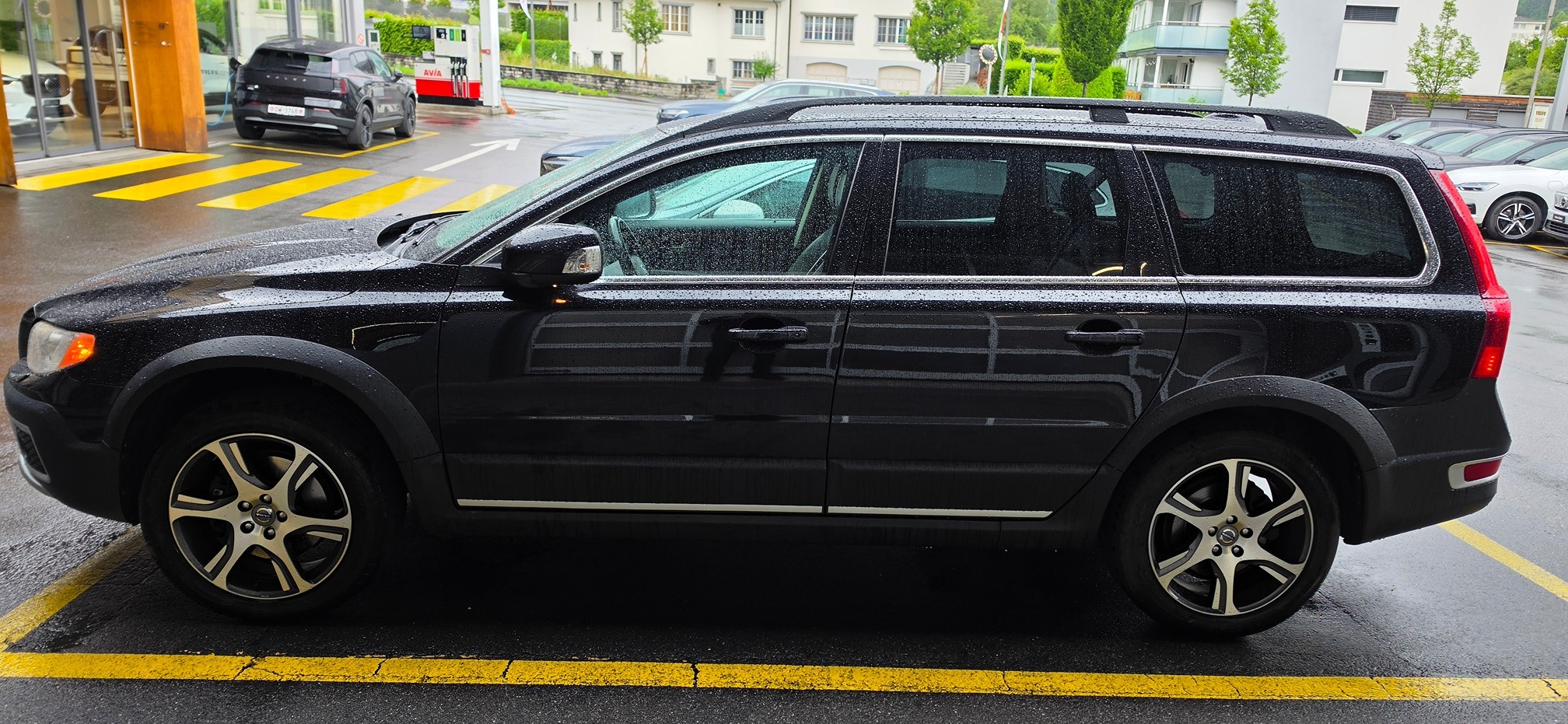 VOLVO XC70 D5 AWD — zdjęcie 6