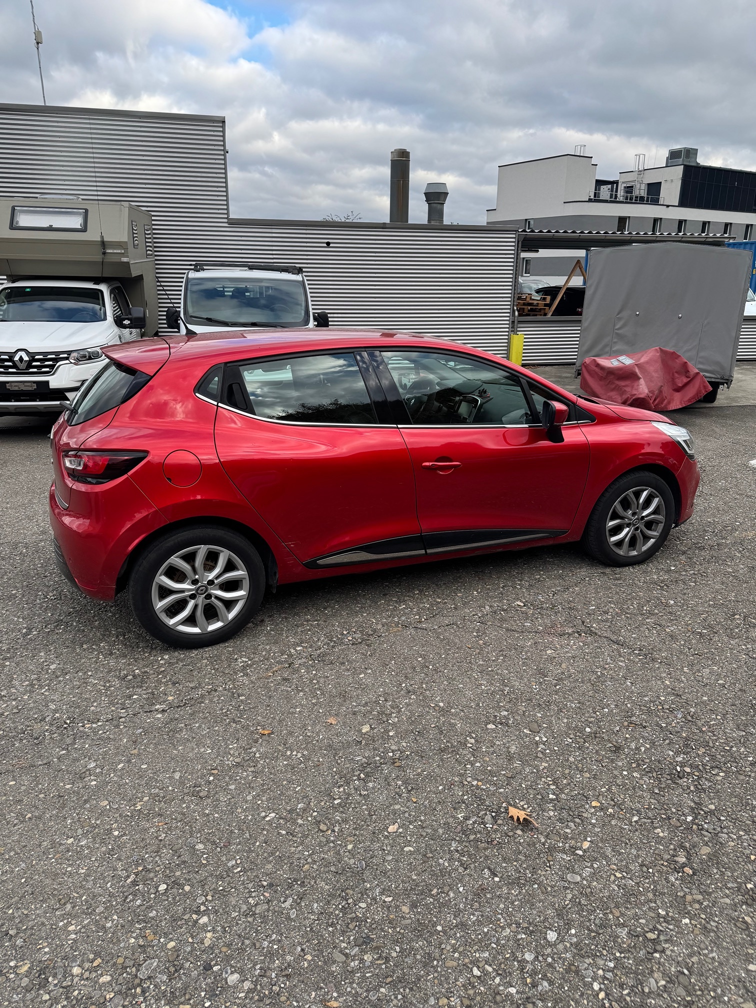 RENAULT Clio 1.2 120EDC — zdjęcie 7