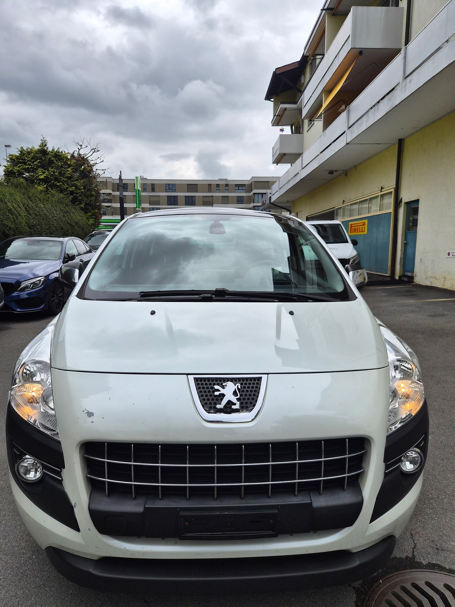 PEUGEOT 3008 — zdjęcie 1