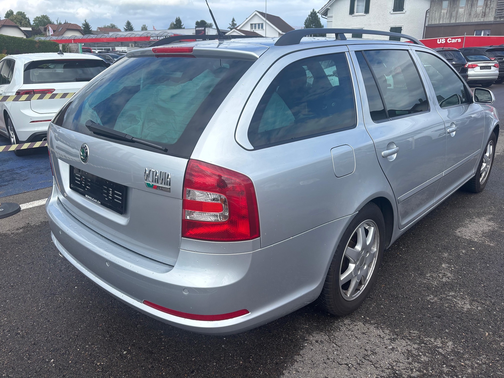 SKODA Octavia Combi — zdjęcie 5