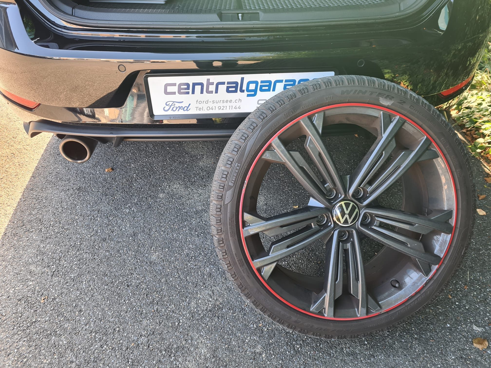 VW Golf 7 2.0 TSi 245 PS GTI Performance Automat — zdjęcie 15