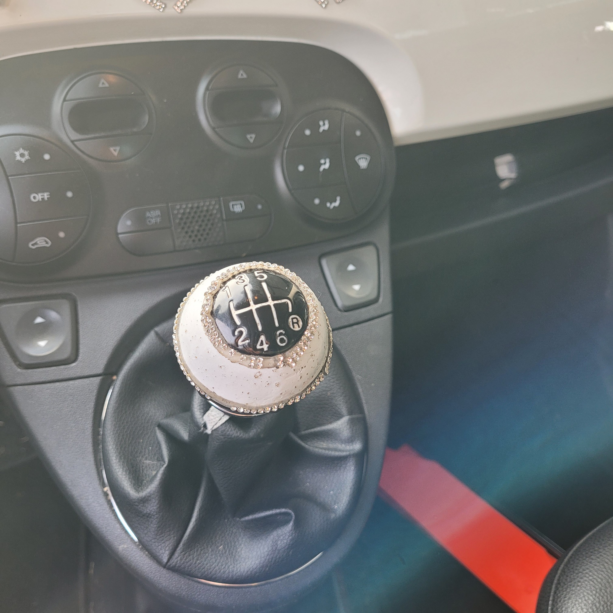 FIAT 500 1.4 16V — zdjęcie 13