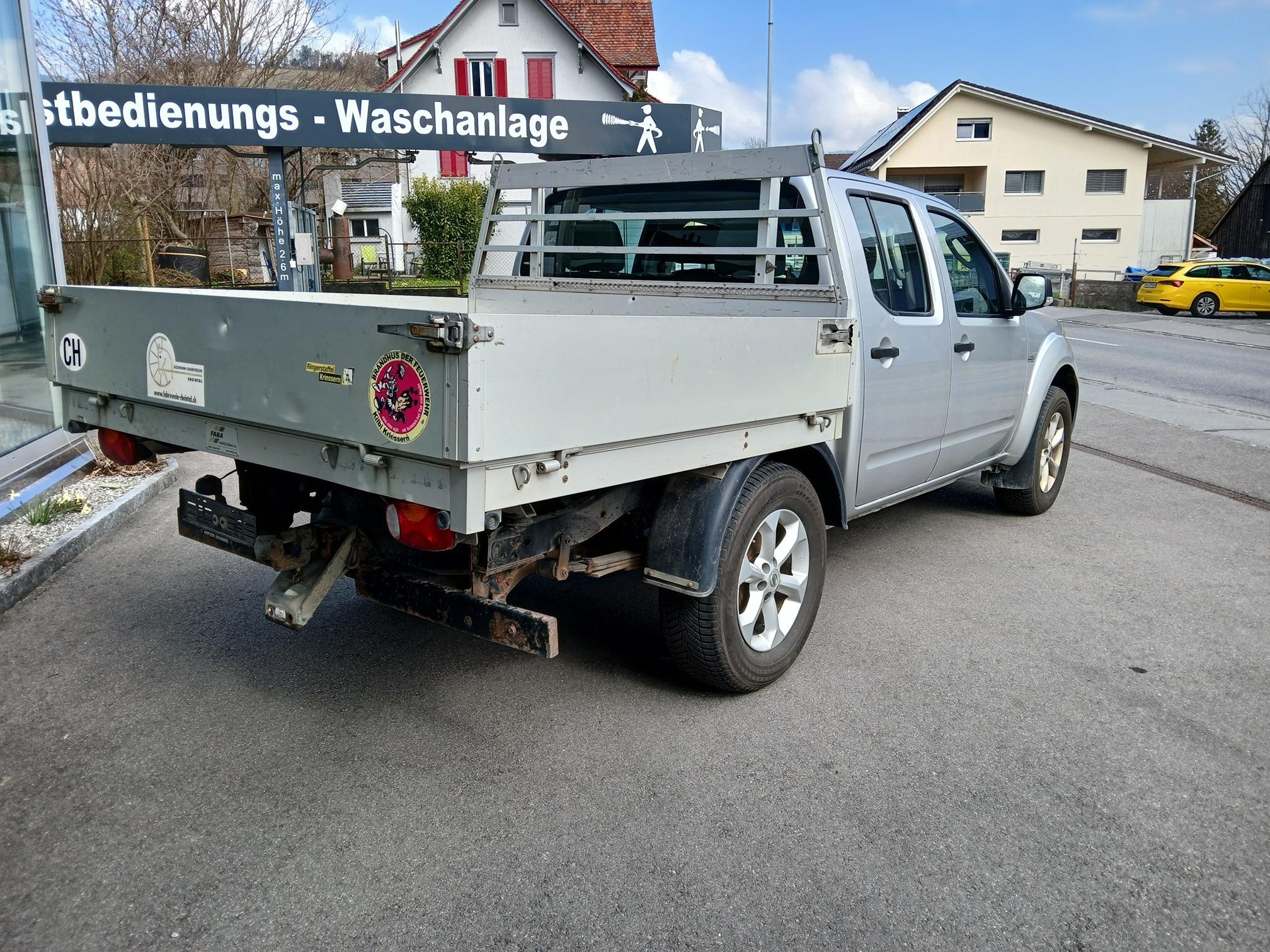 NISSAN Navara DC 4WD MT — zdjęcie 6