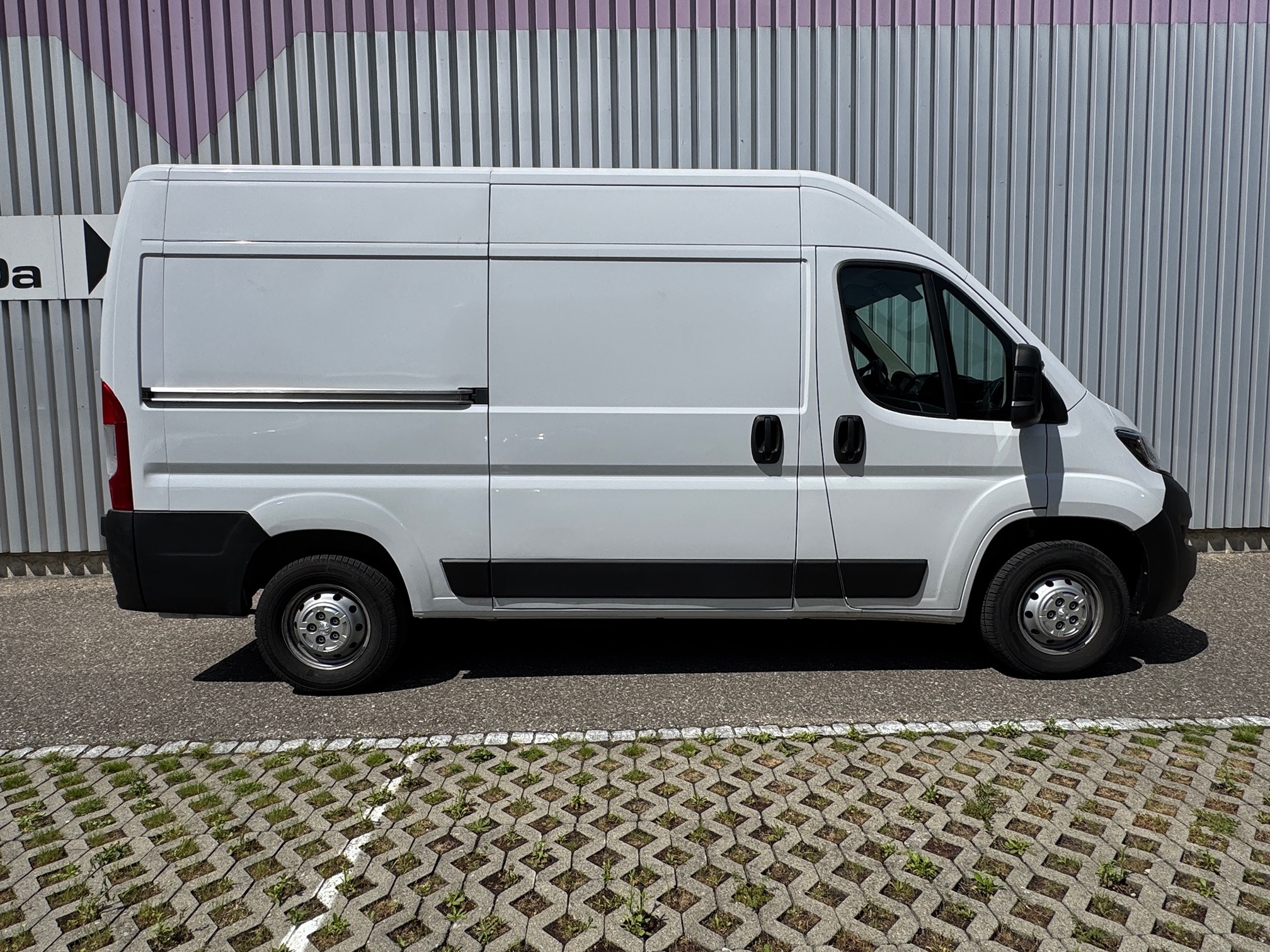 PEUGEOT Boxer BlueHDi — zdjęcie 3