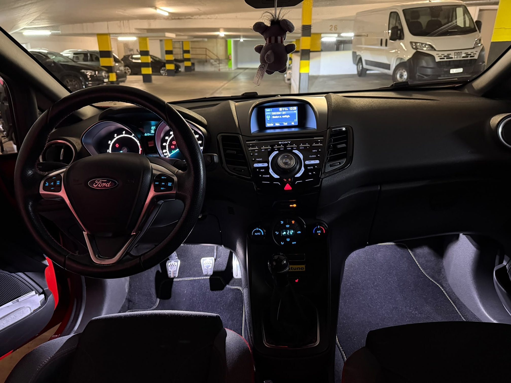 FORD Fiesta 1.0 SCTi — zdjęcie 14