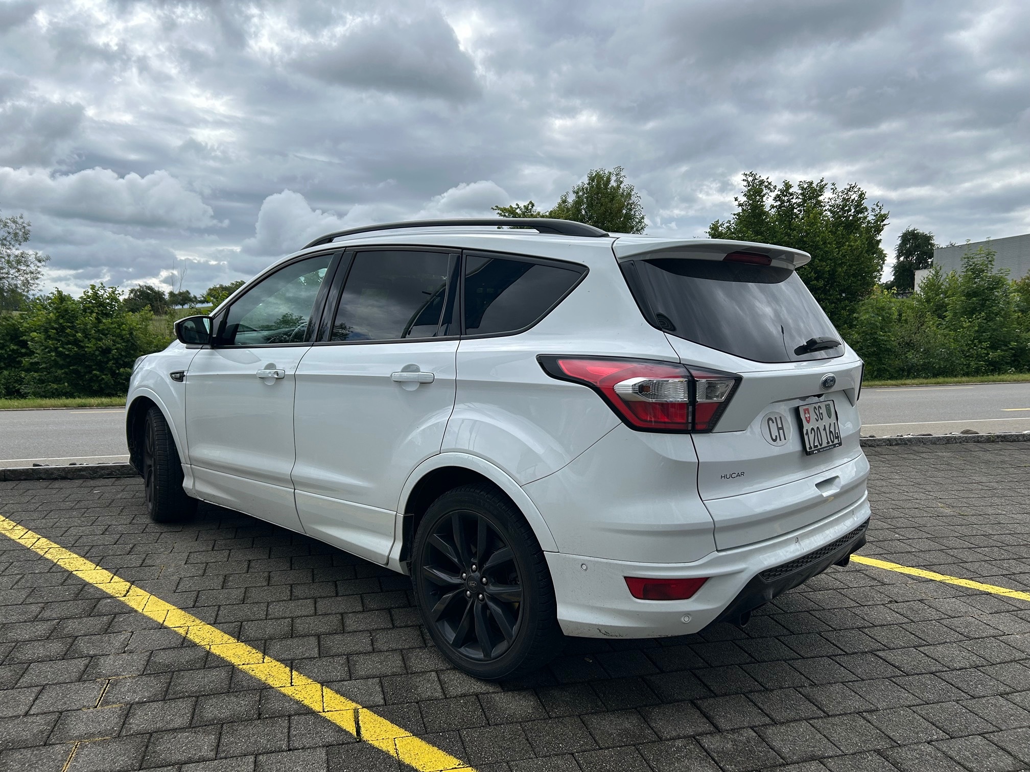 FORD Kuga 2.0 TDCi 4x4 — zdjęcie 5