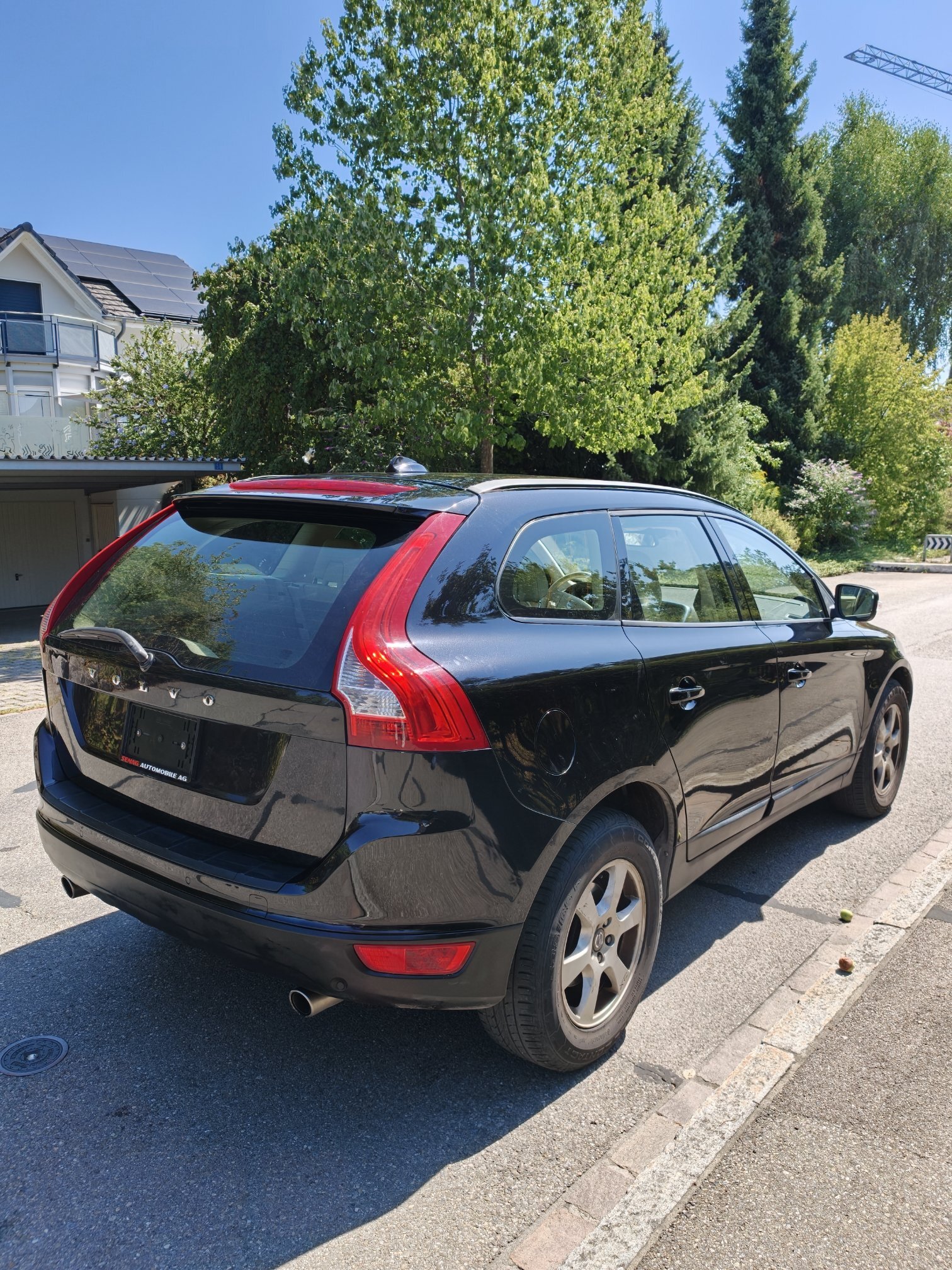VOLVO XC60 D3 AWD — zdjęcie 4
