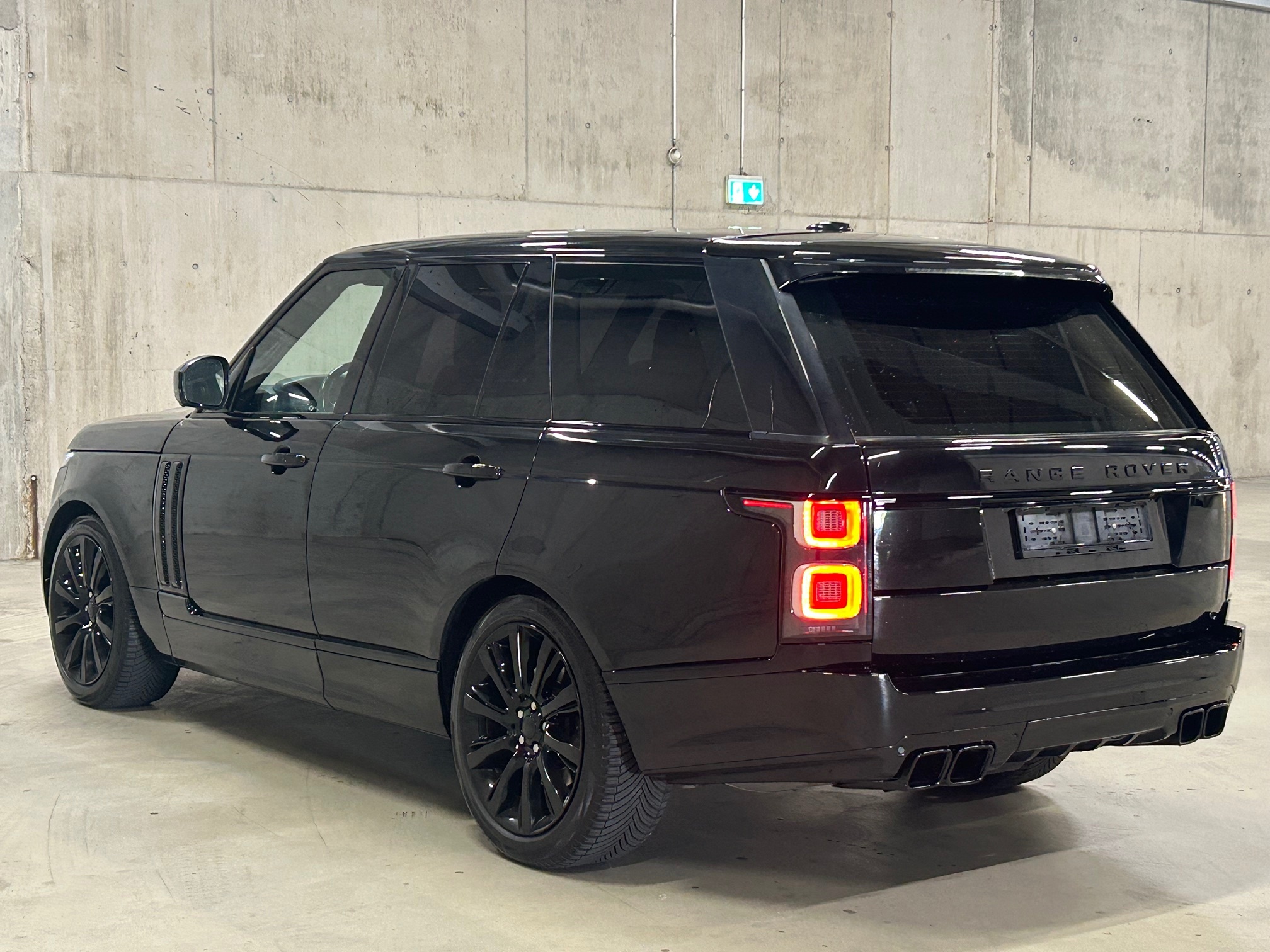 LAND ROVER RangeRover 3.0 TD Autobiography — zdjęcie 4