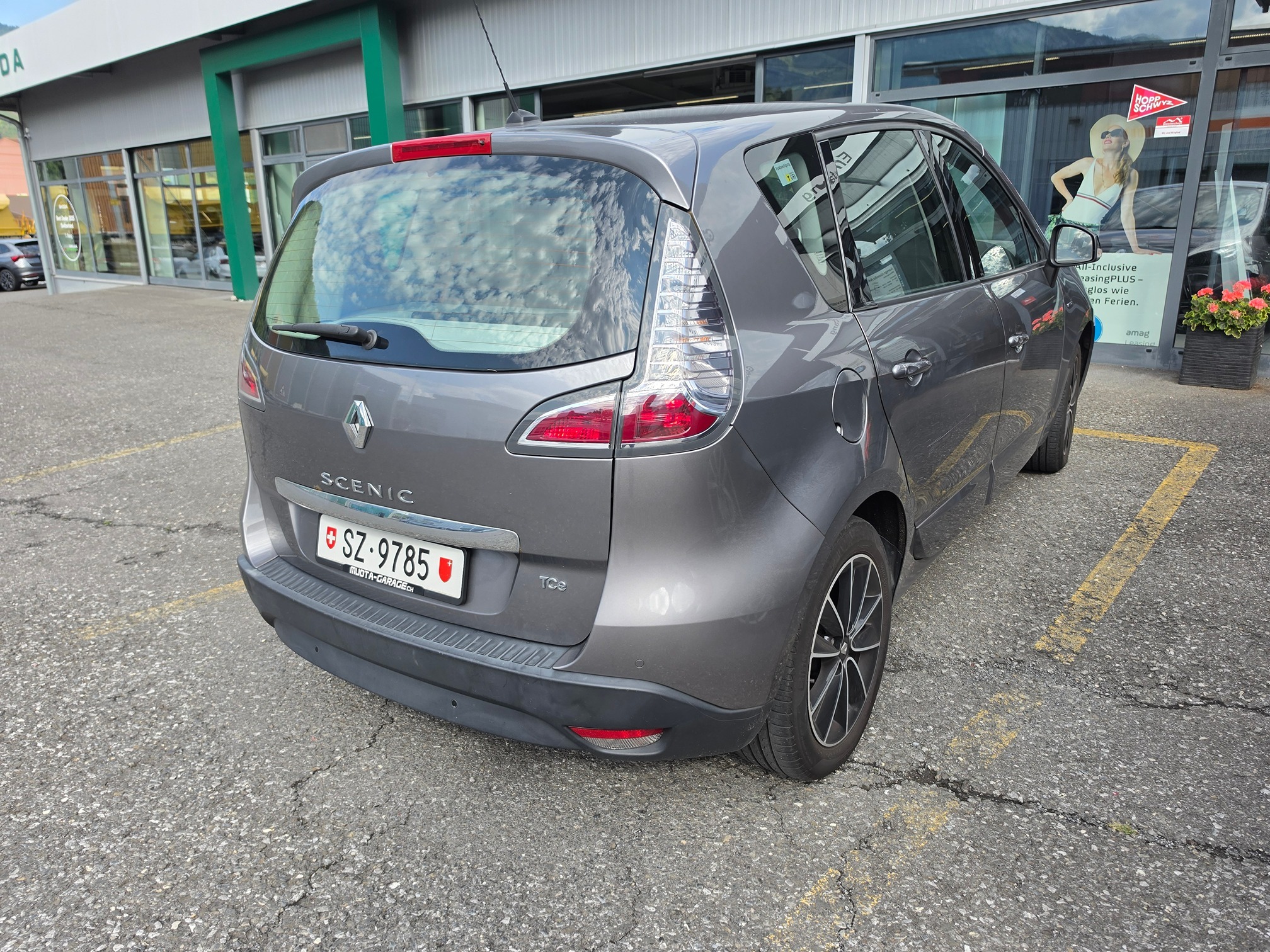 RENAULT SCENIC 1.4 130 — zdjęcie 7