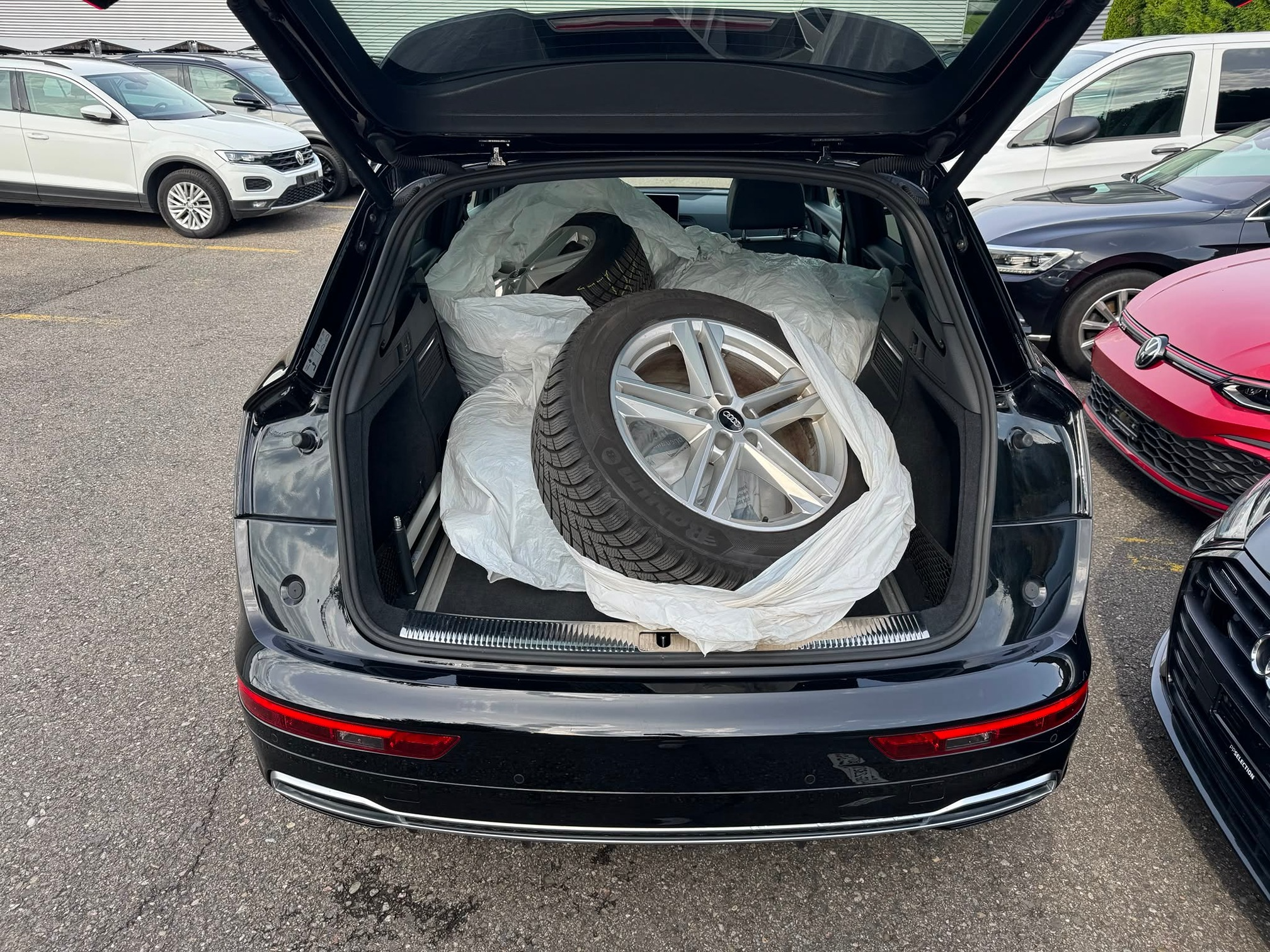 AUDI Q5 40 TDI quattro — zdjęcie 10