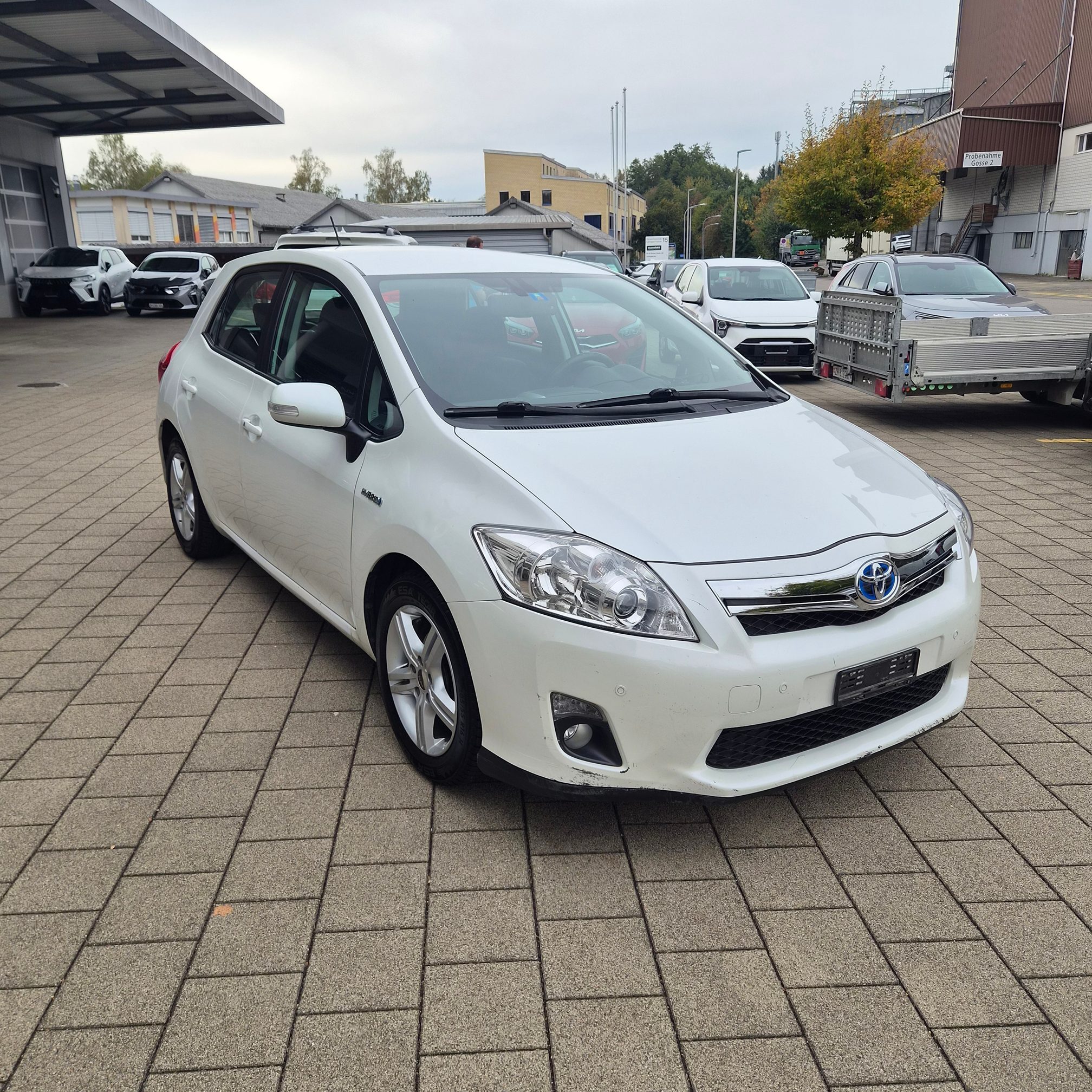 TOYOTA Auris HSD