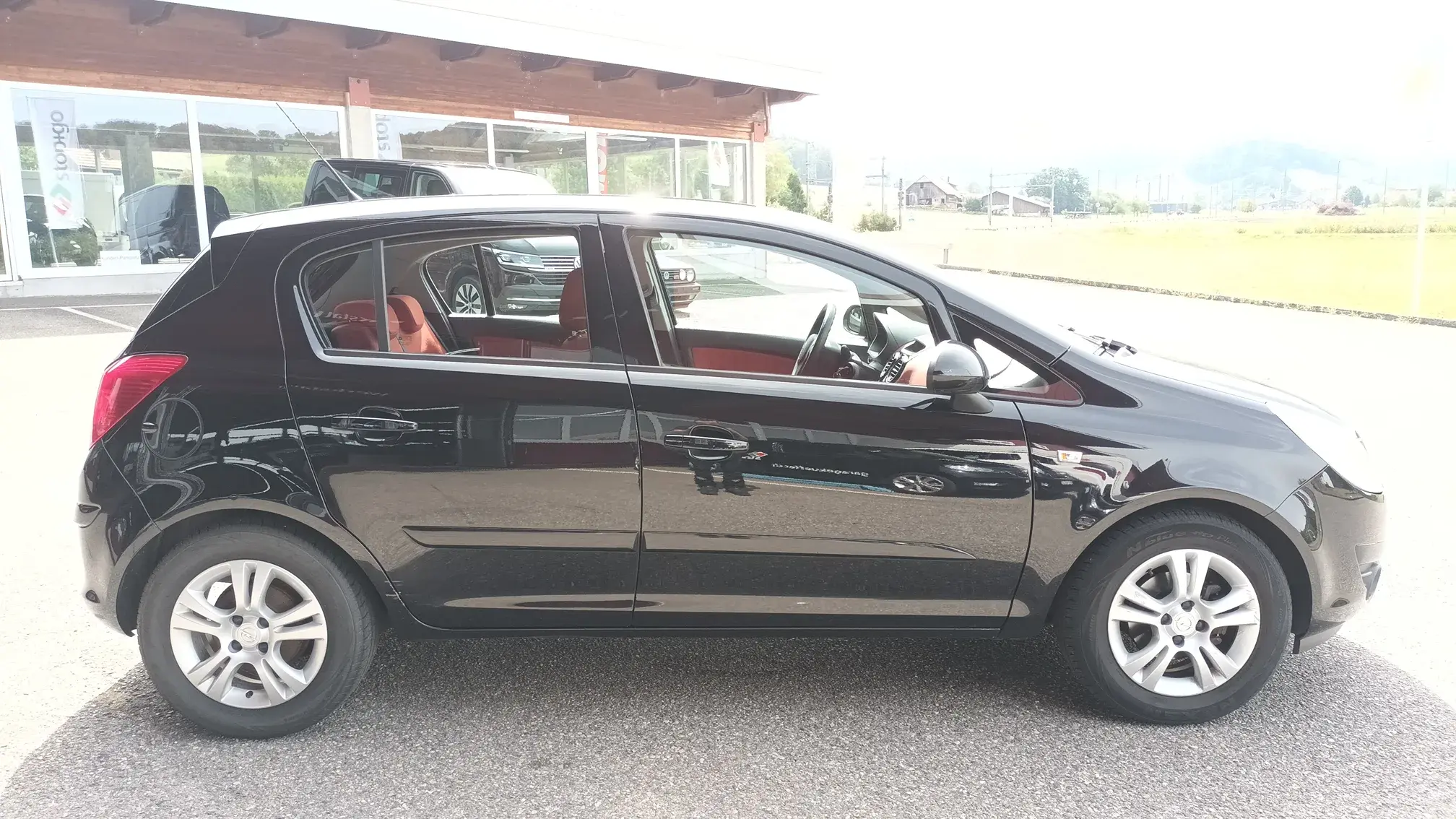 OPEL Corsa D 14 — zdjęcie 4