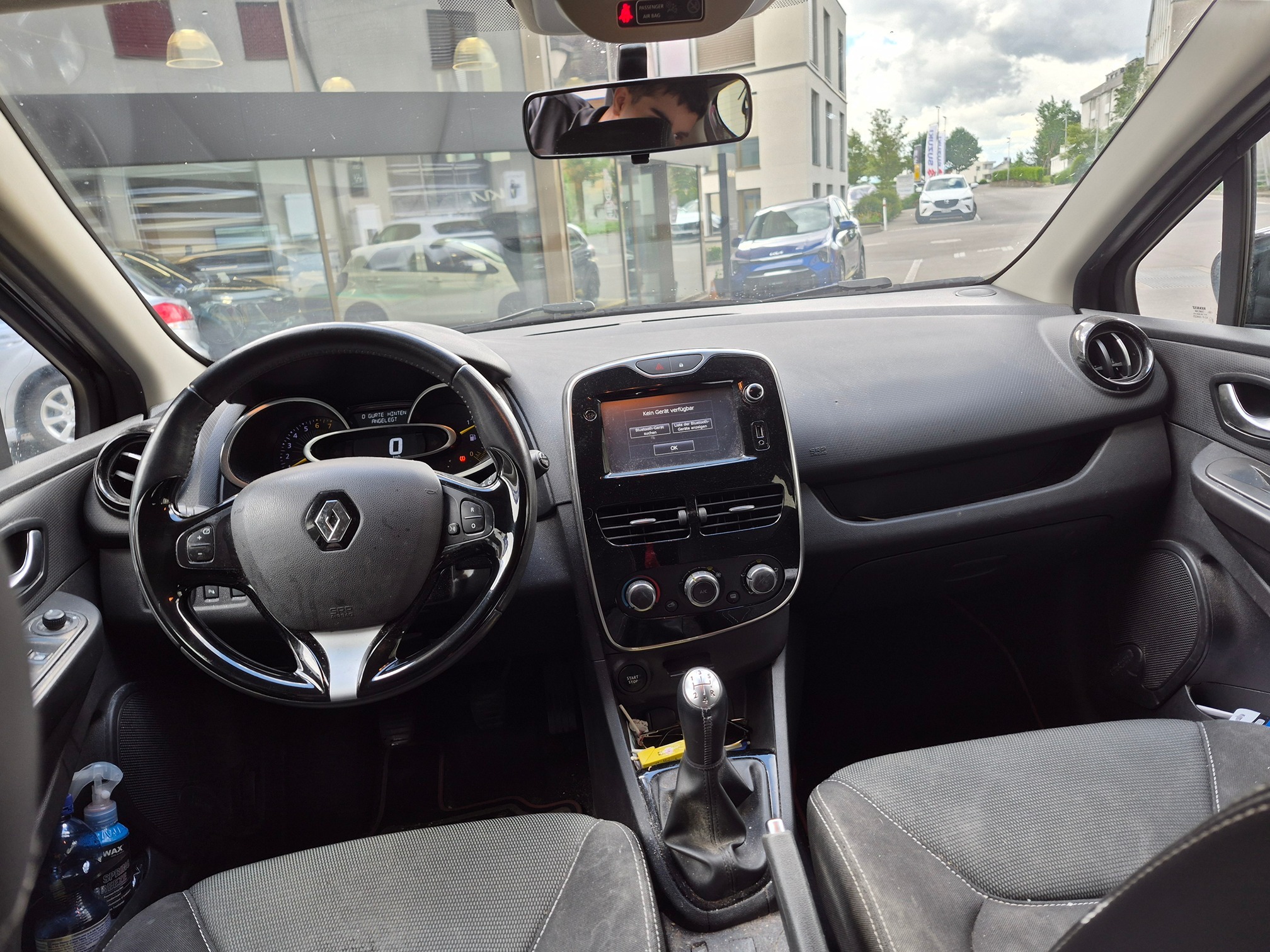 RENAULT Clio 75 — zdjęcie 13