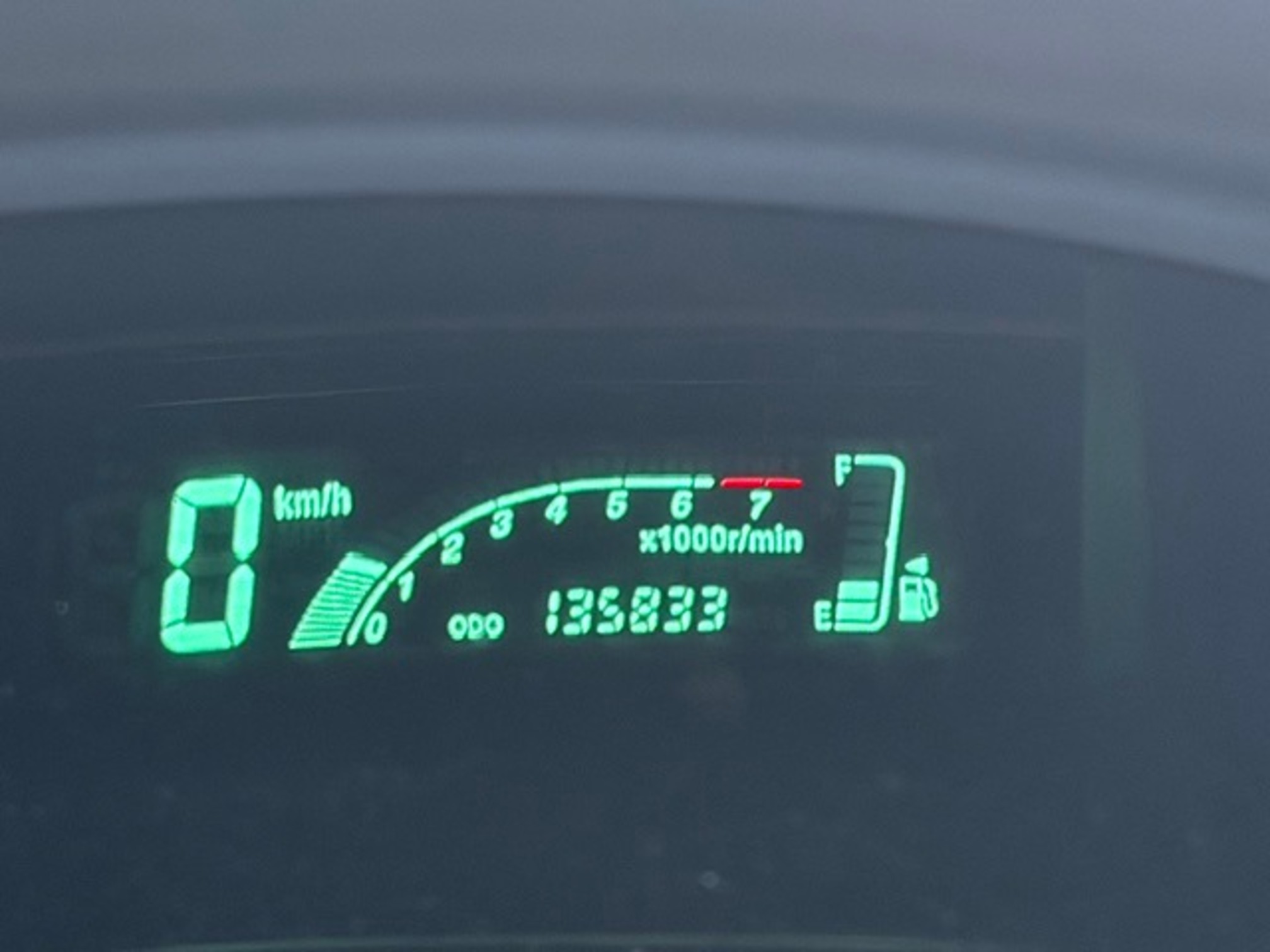 TOYOTA Yaris 1.3 — zdjęcie 7