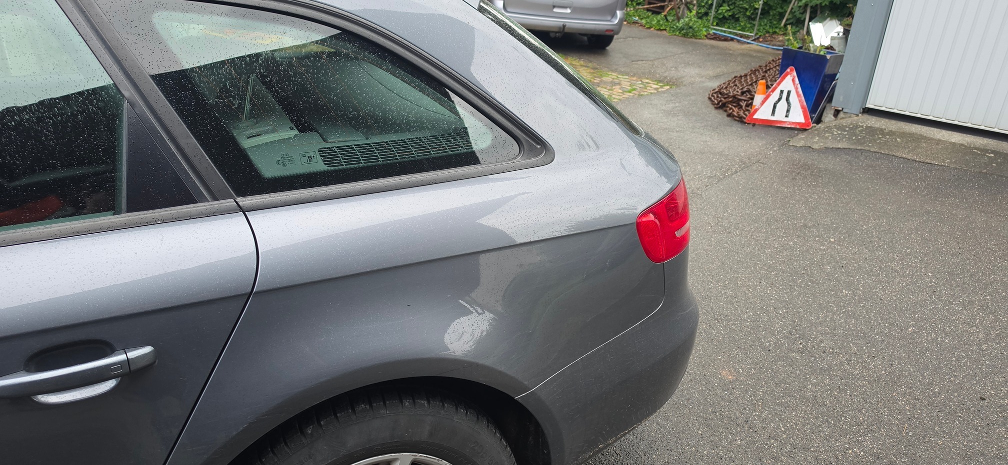 AUDI A4 Avant 2.0TDI — zdjęcie 14