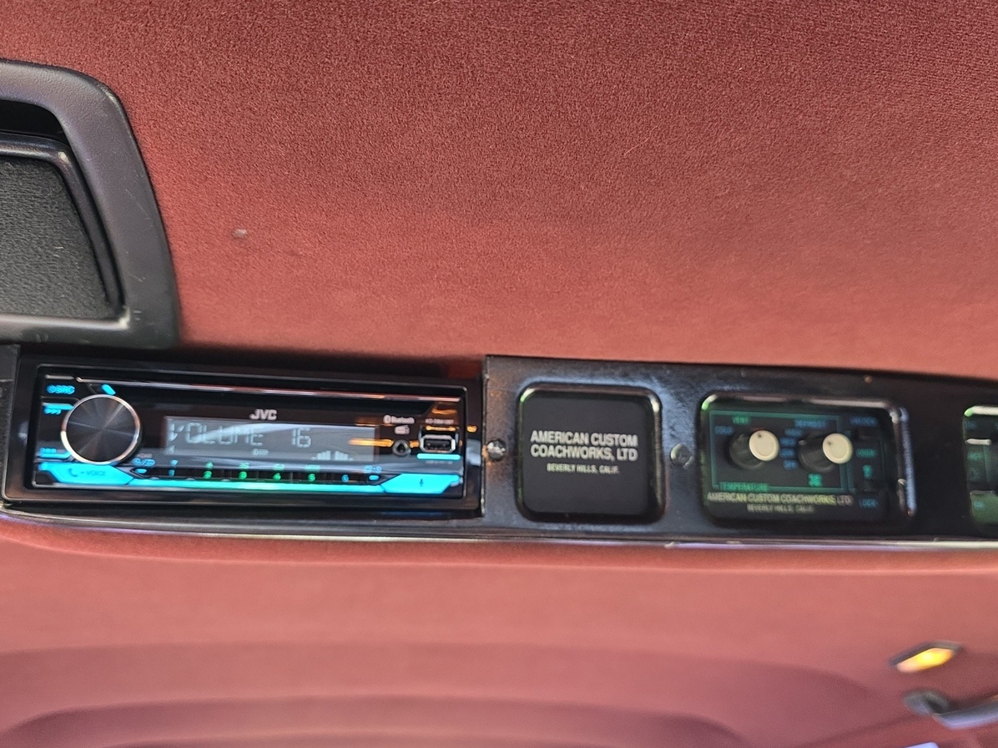 FORD Lincoln Town Car — zdjęcie 15